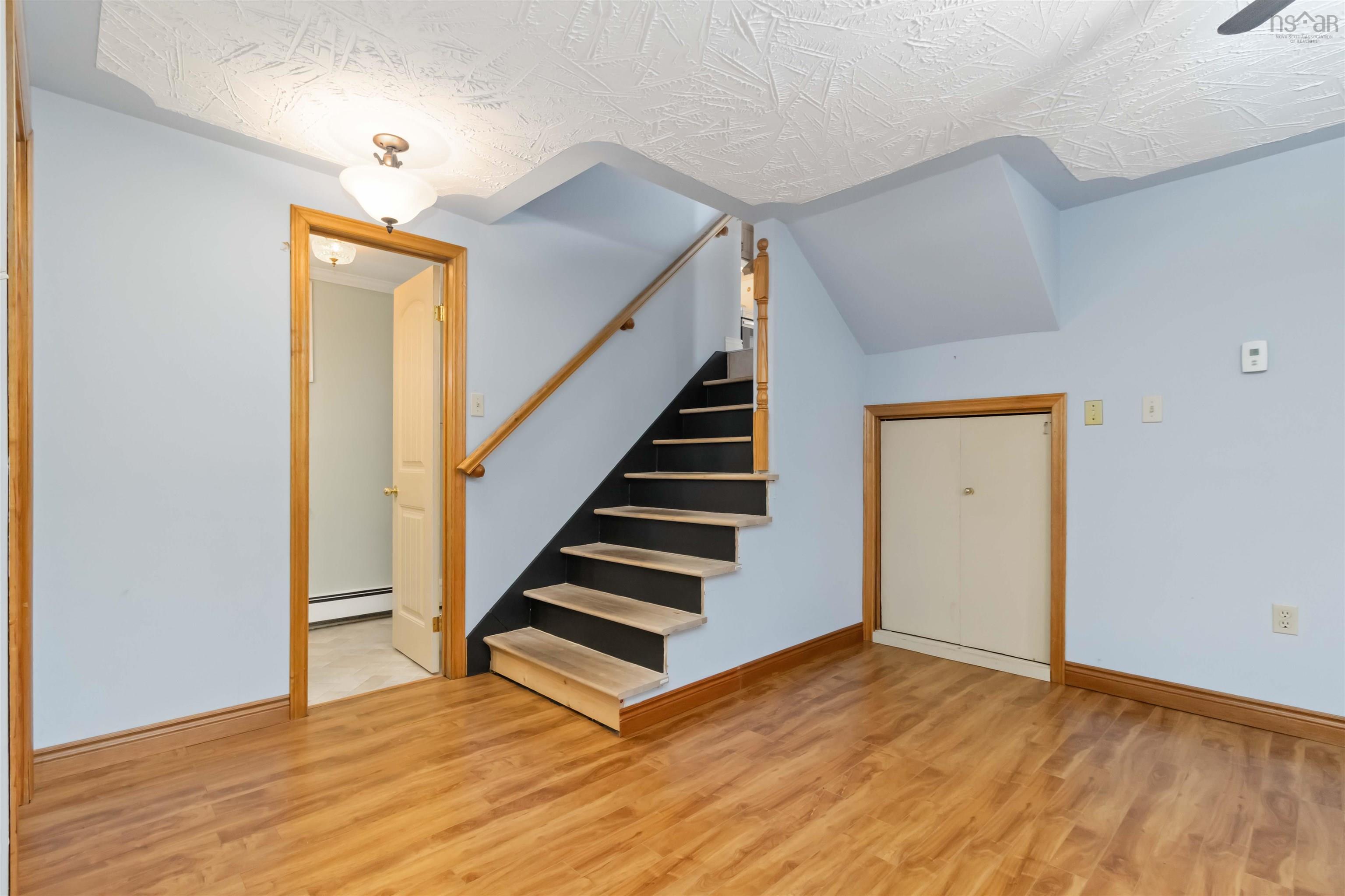 39 Gourok Avenue photo #35