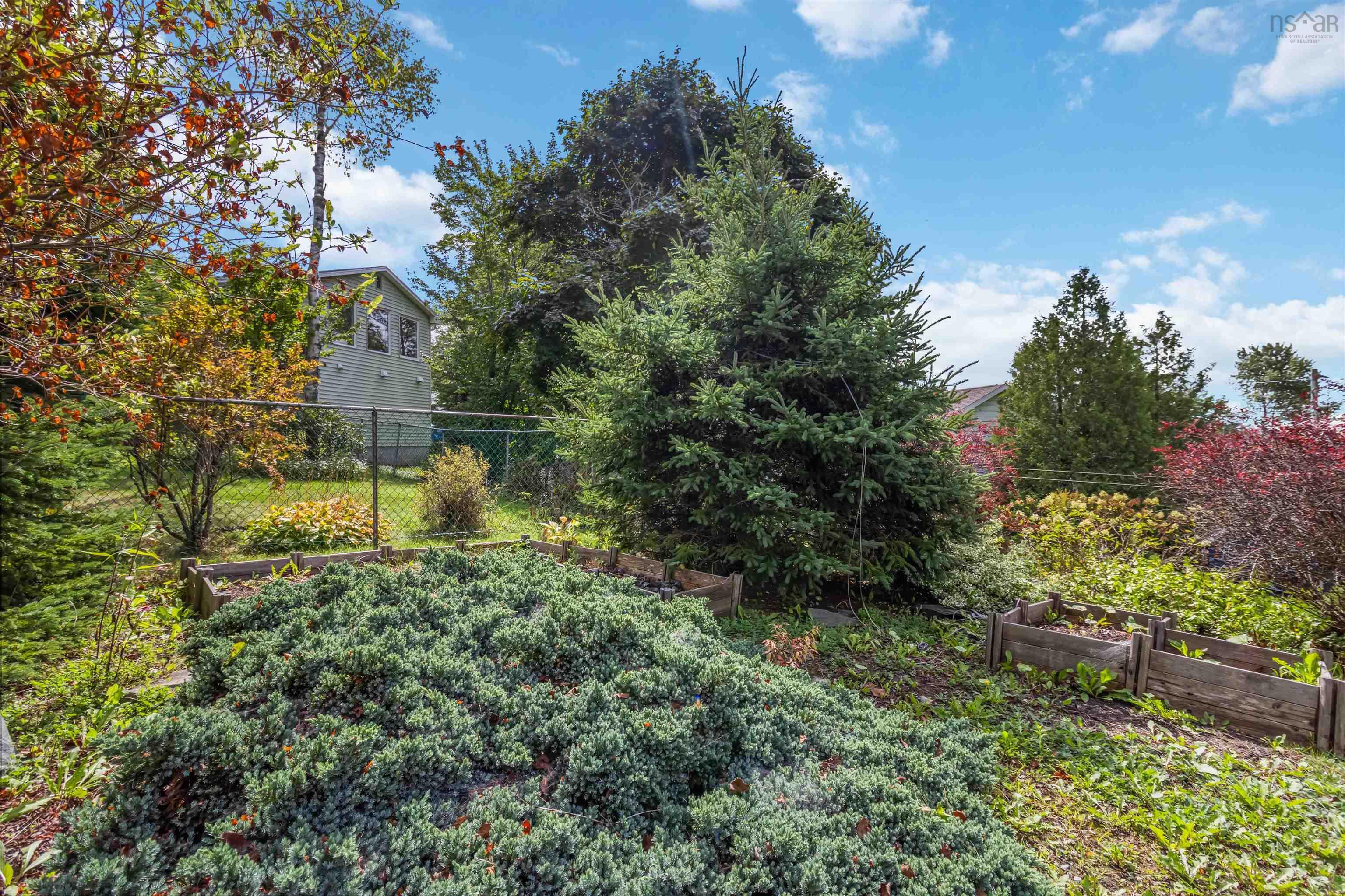 39 Gourok Avenue photo #47