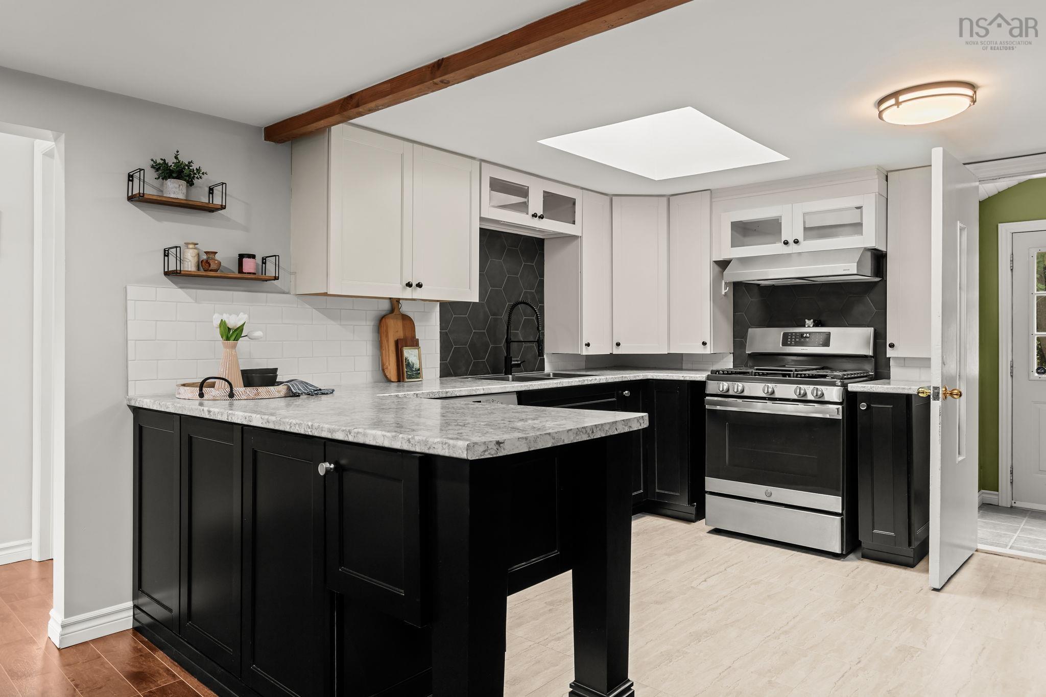 115 Candy Mountain Road photo #7