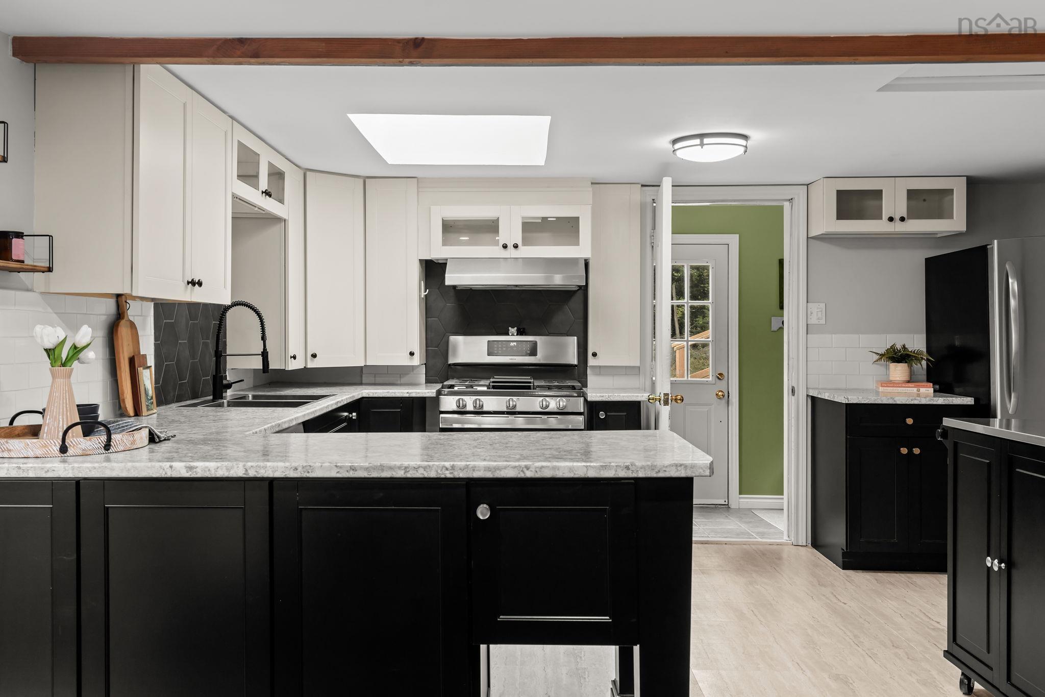 115 Candy Mountain Road photo #9