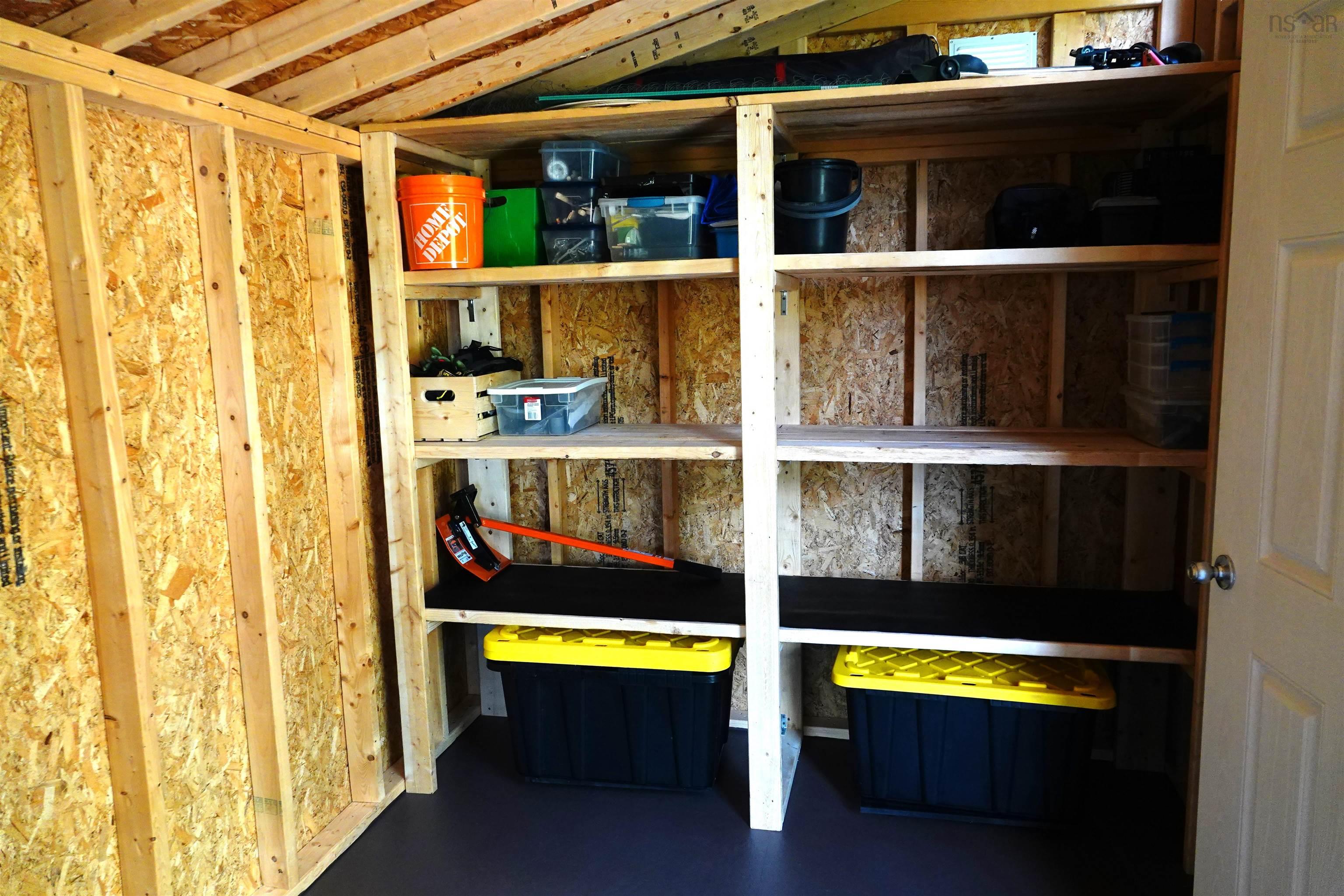 287 Long Lake Road photo #20