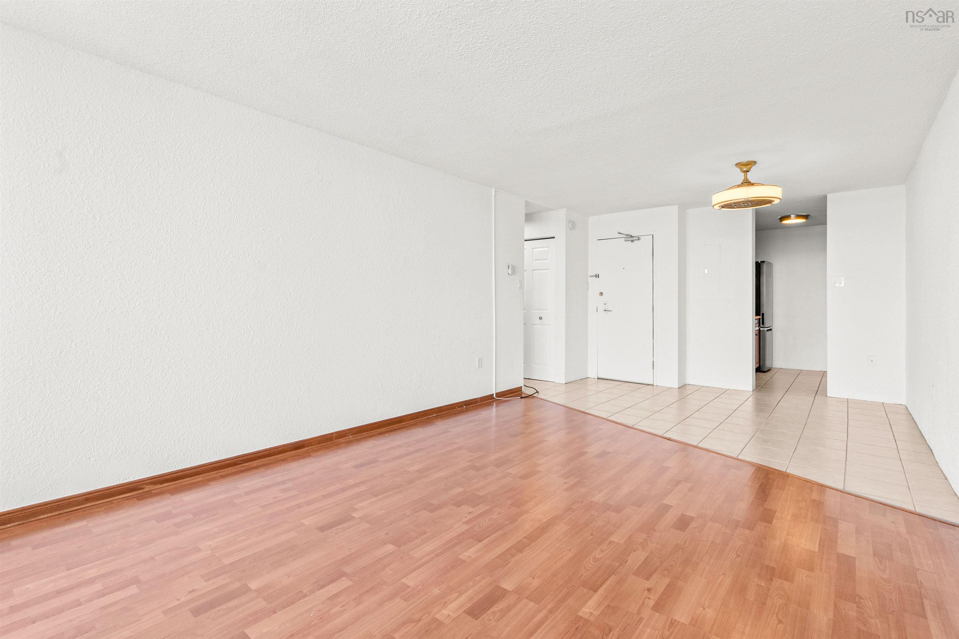 1202 5572 North Ridge Road photo #7