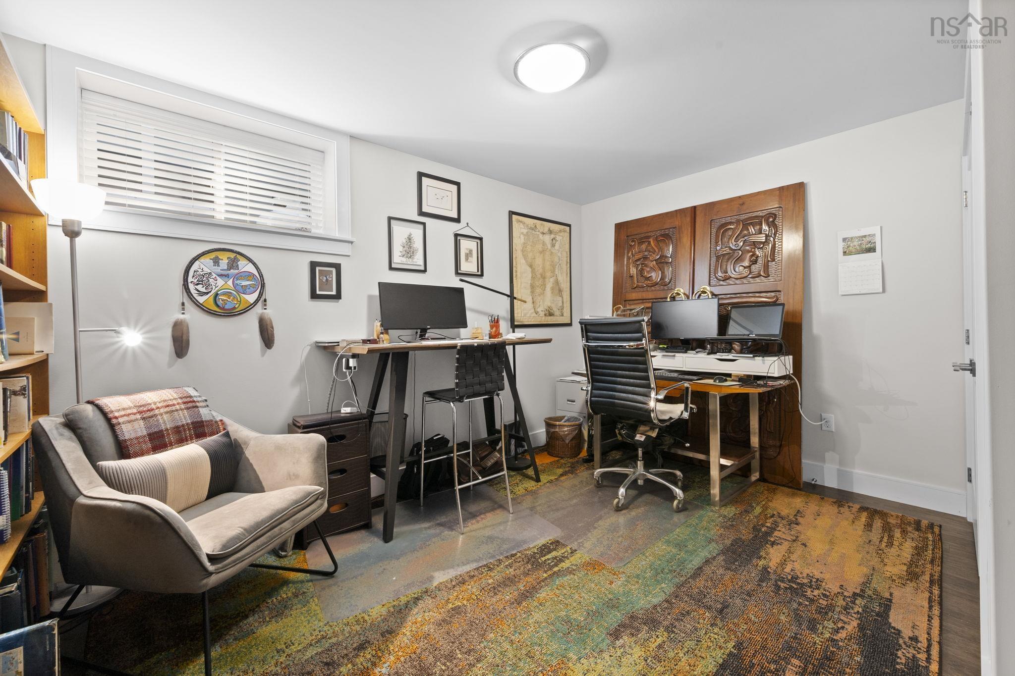 220 Maple Grove Avenue photo #28