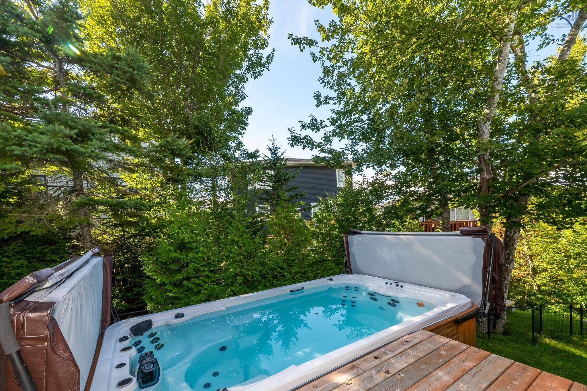 220 Maple Grove Avenue photo #33