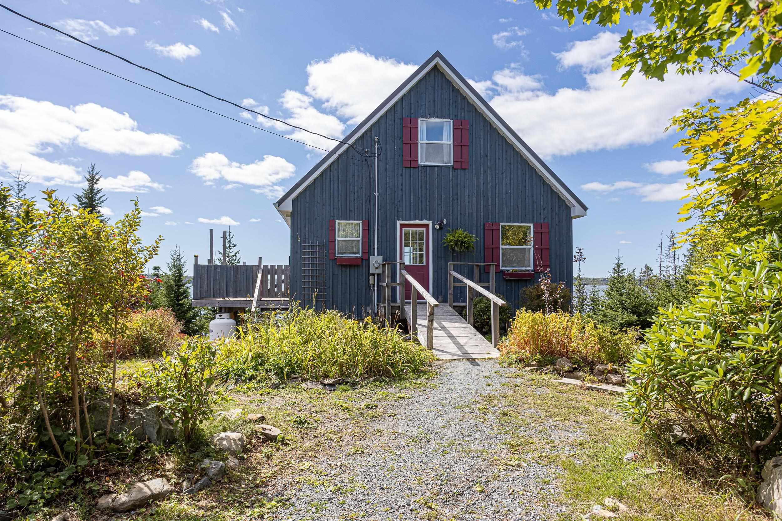 860 East Jeddore Road photo #3