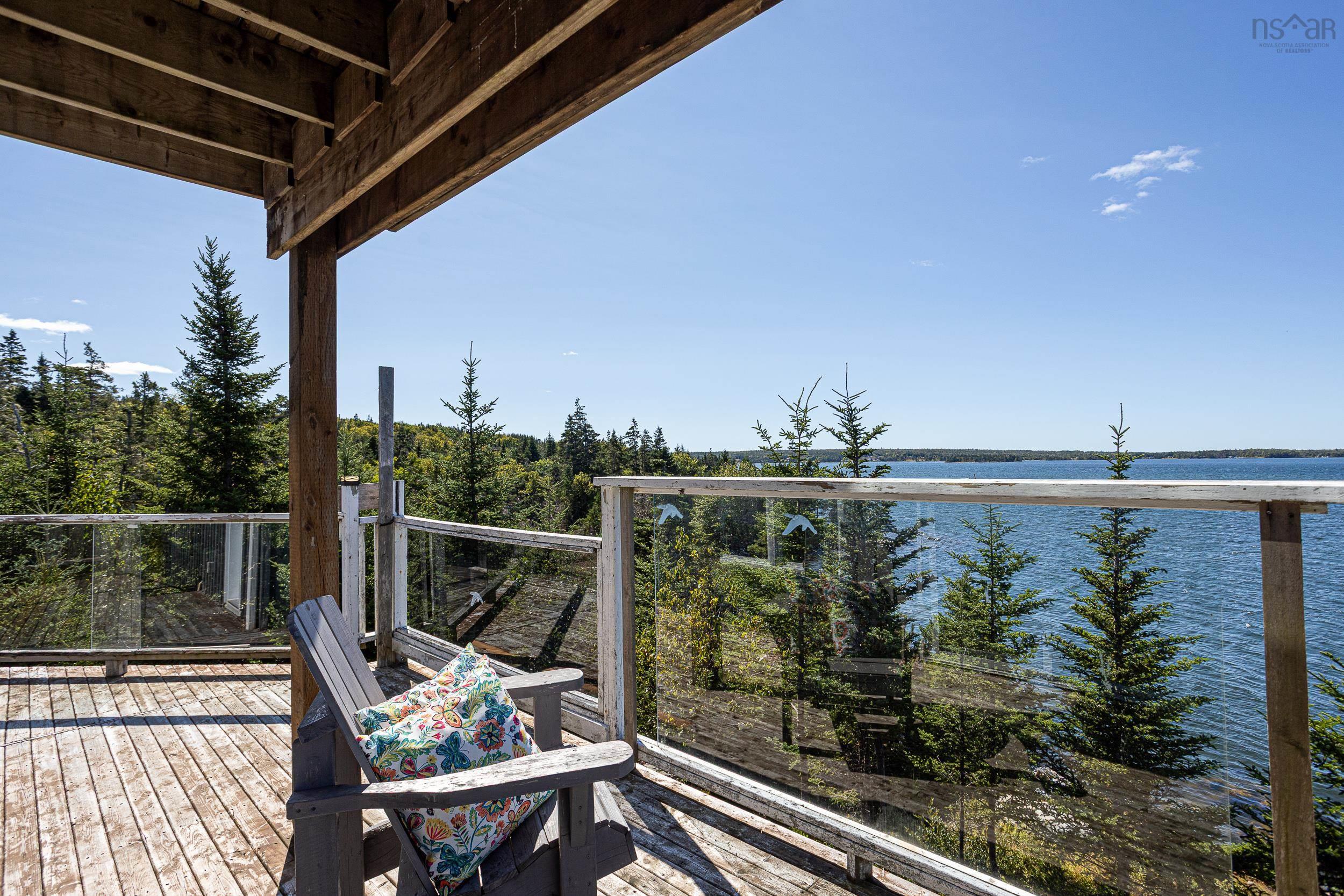 860 East Jeddore Road photo #31