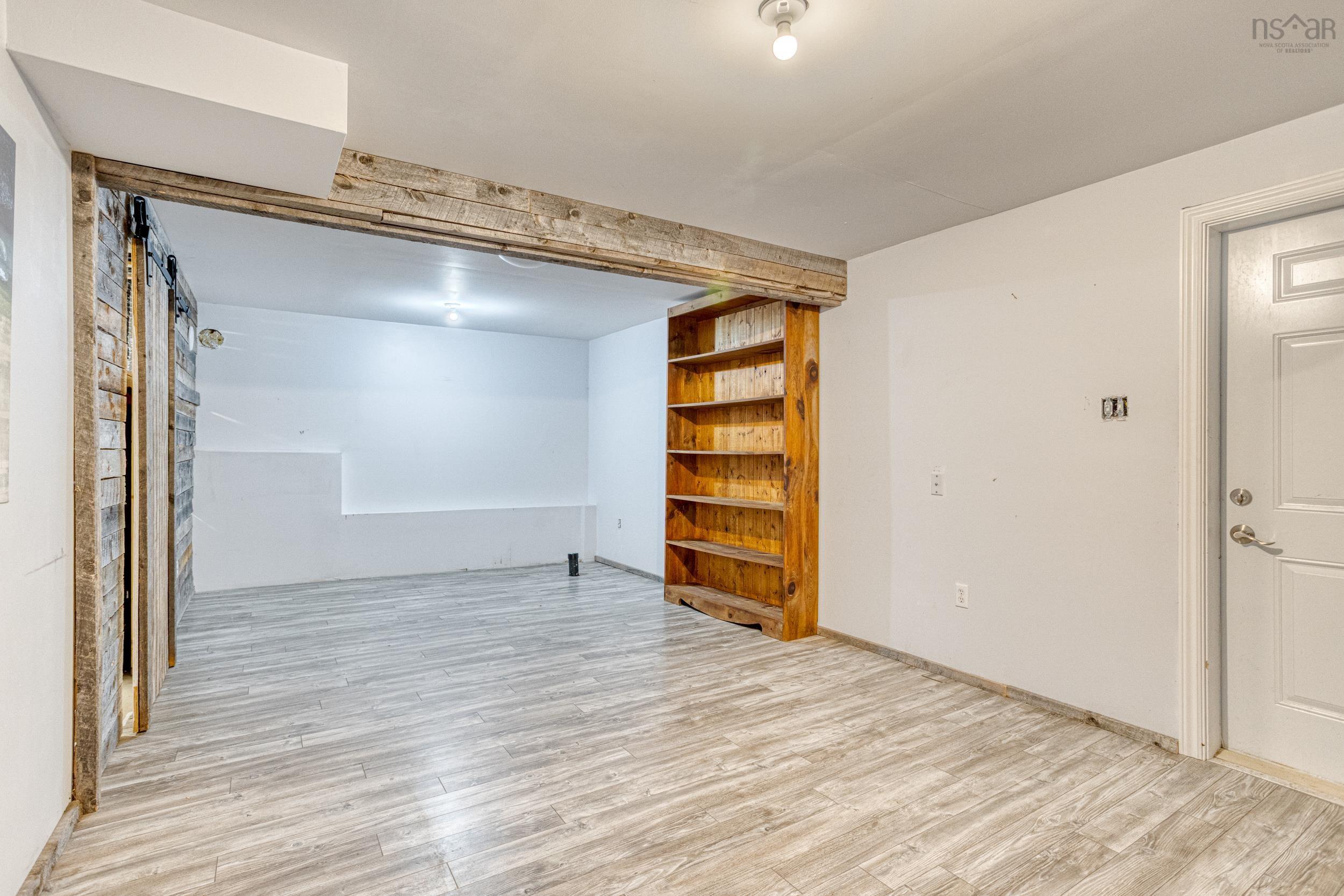 860 East Jeddore Road photo #43