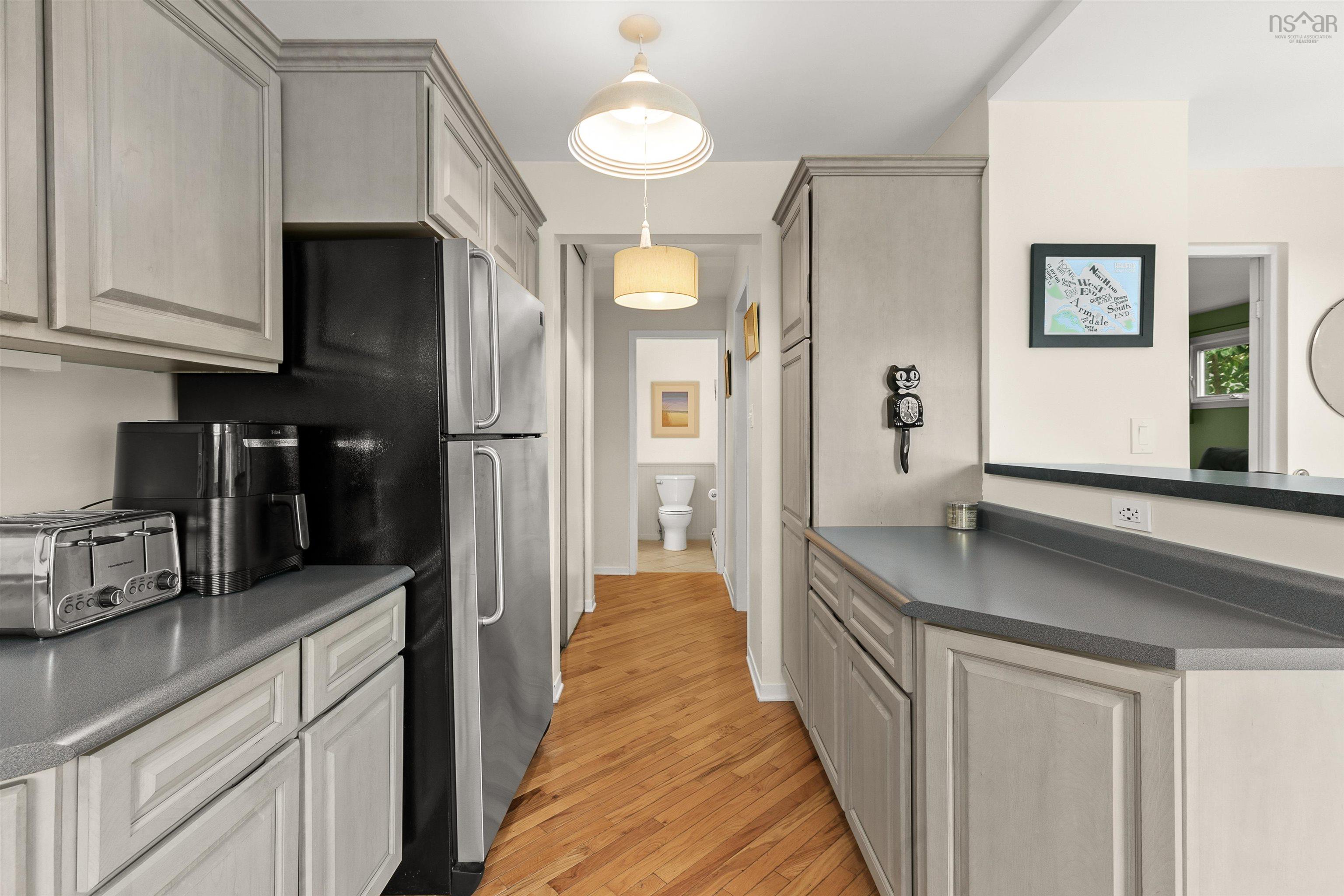 79 Bayview Road photo #17