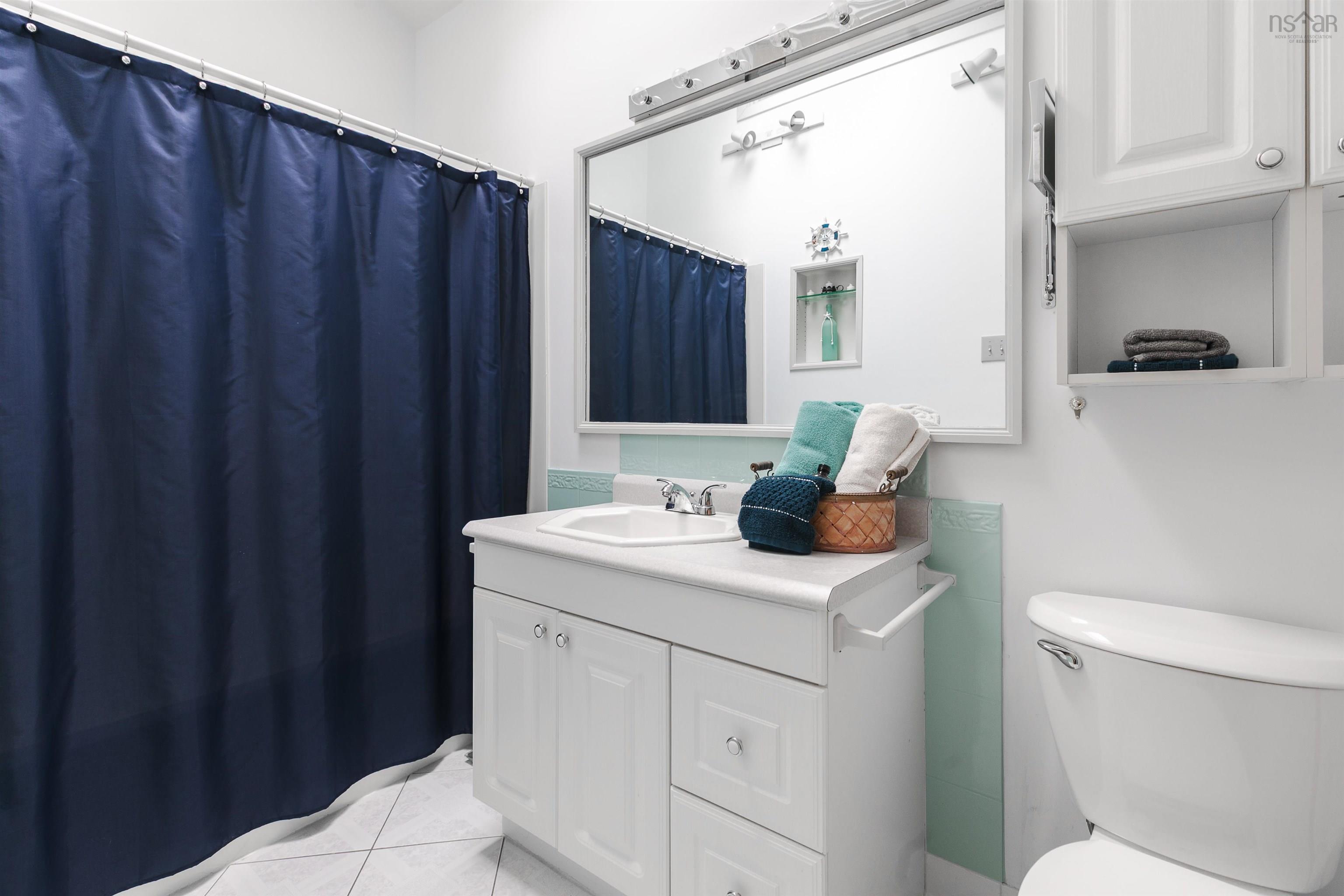 79 Bayview Road photo #37