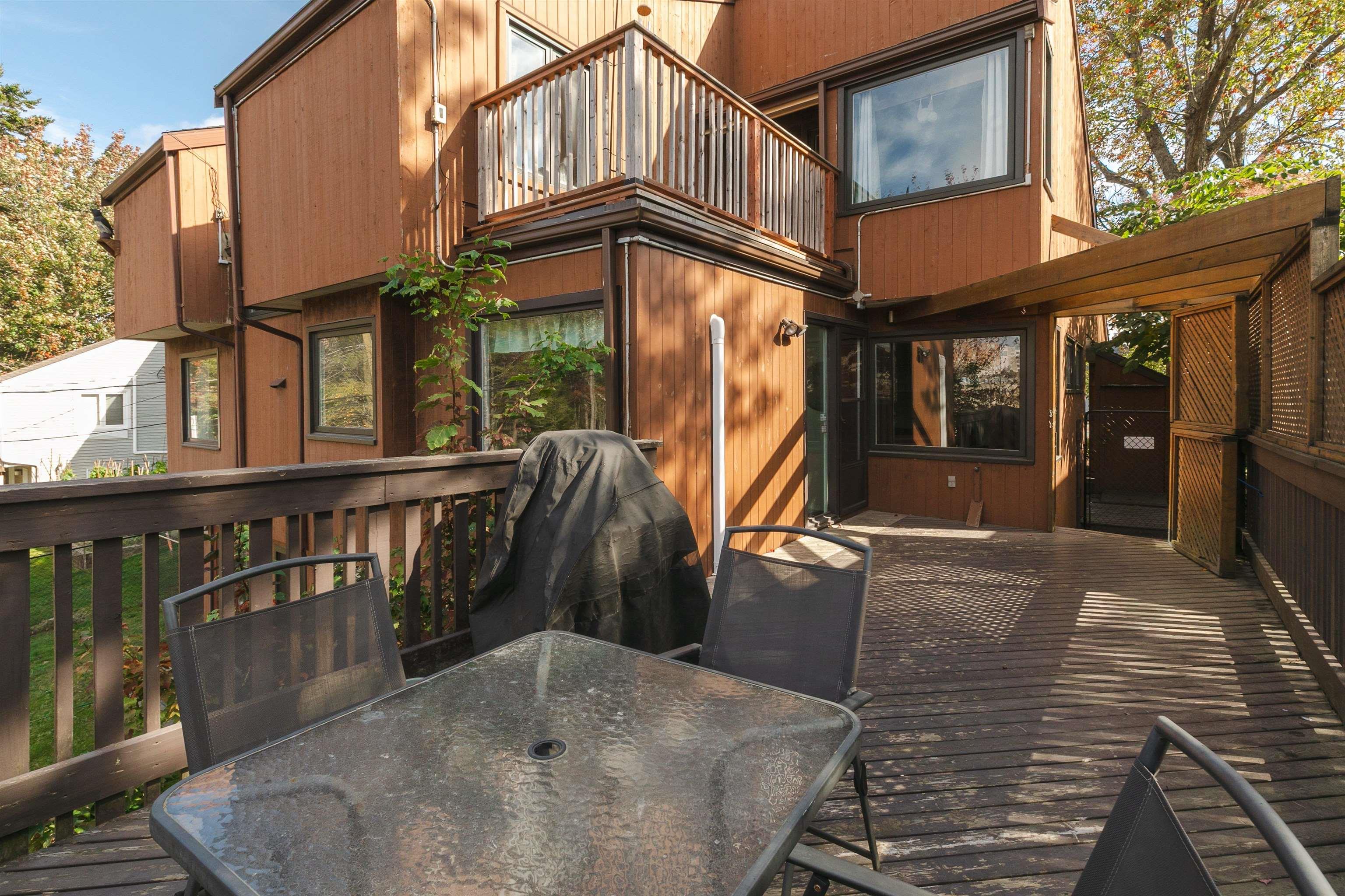 79 Bayview Road photo #45