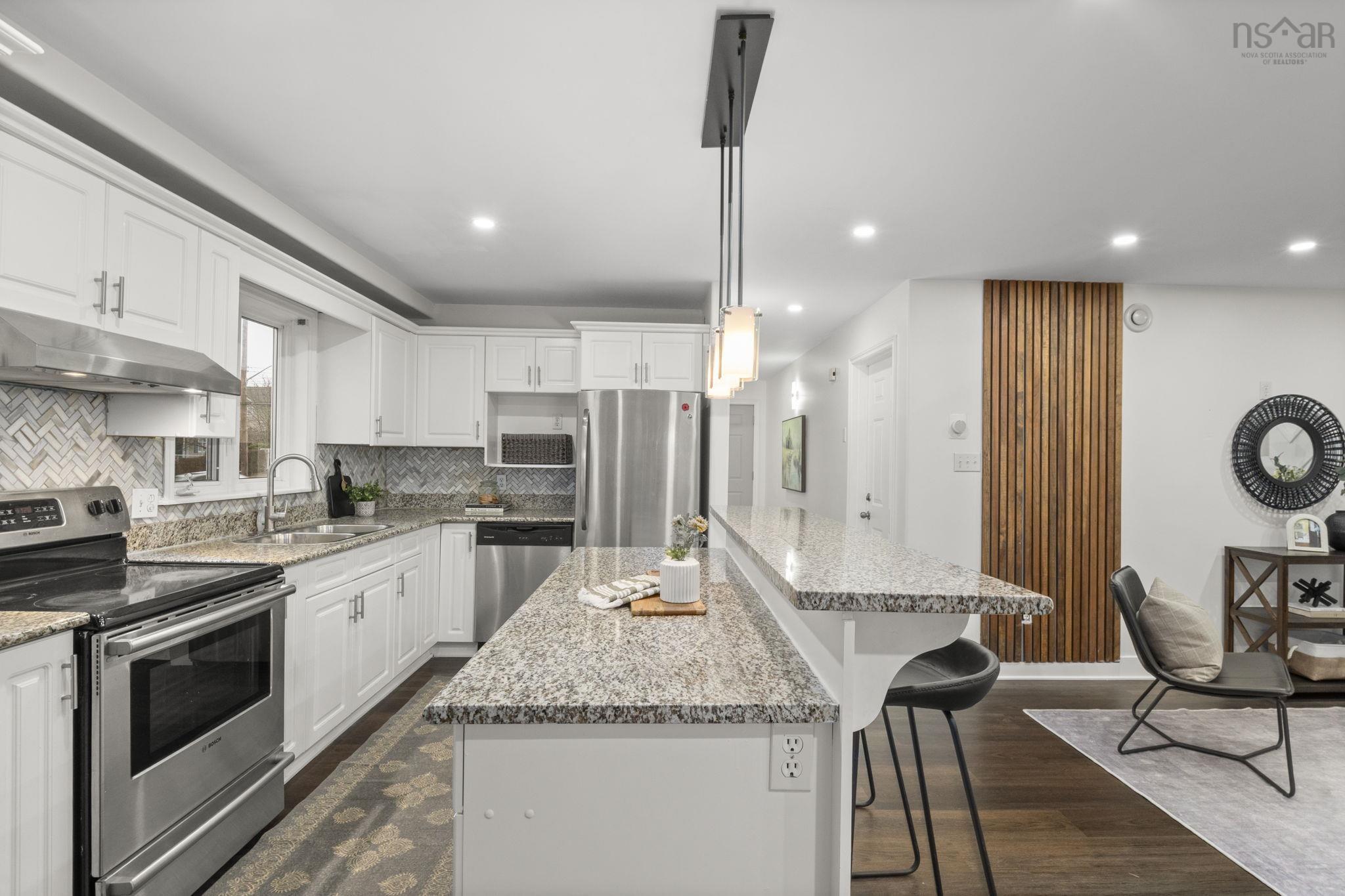 1 Glenbourne Court photo #13