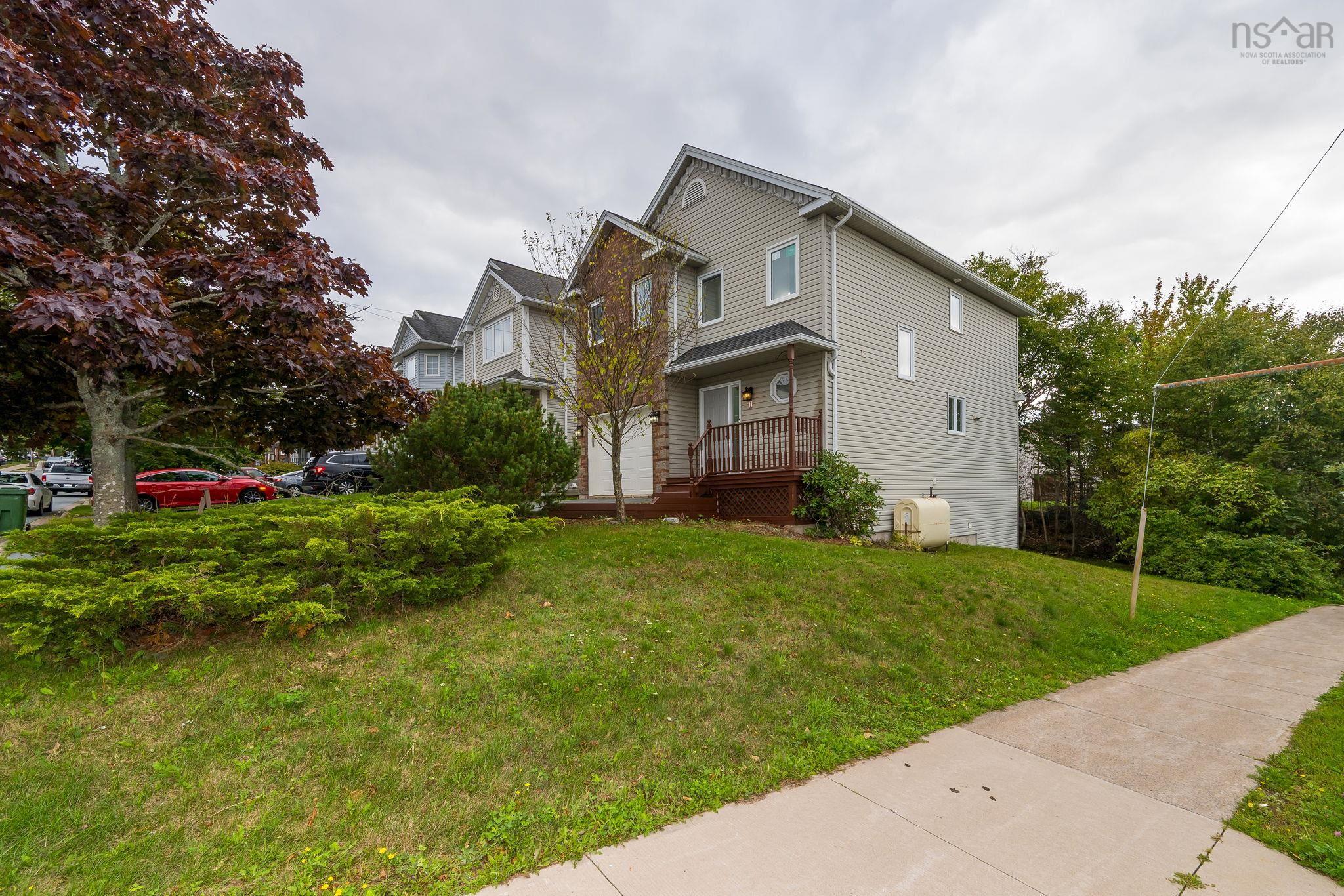 1 Glenbourne Court photo #35