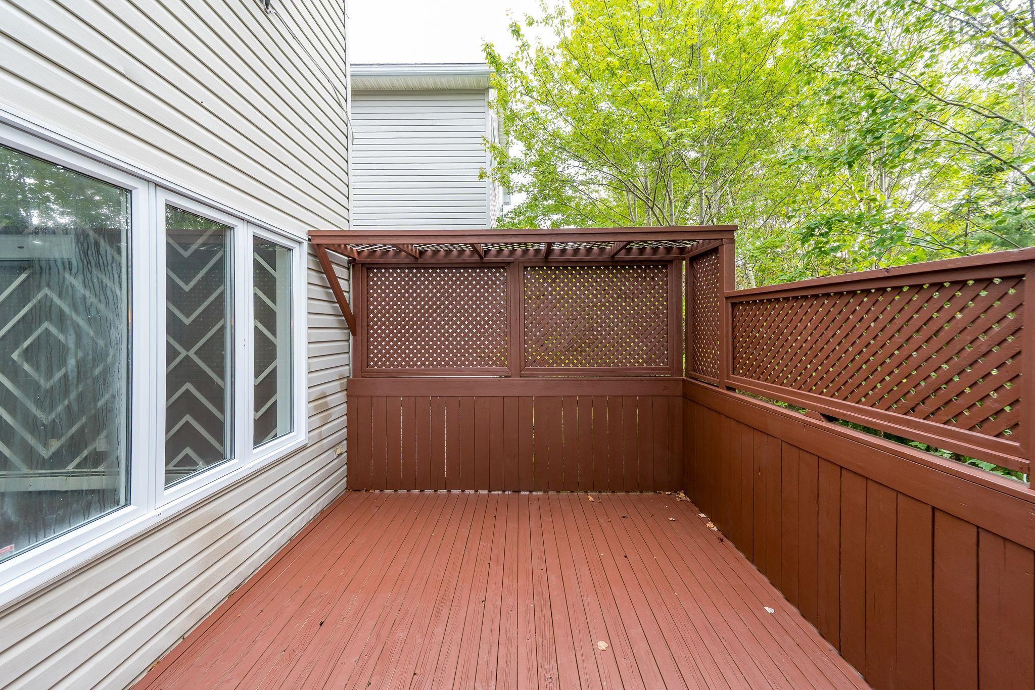 1 Glenbourne Court photo #40