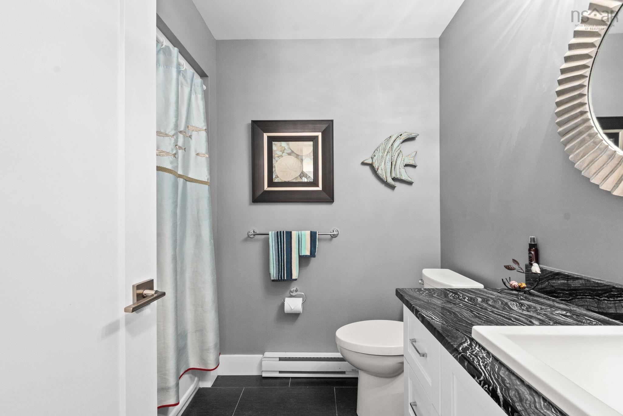 769 Lakeview Avenue photo #35