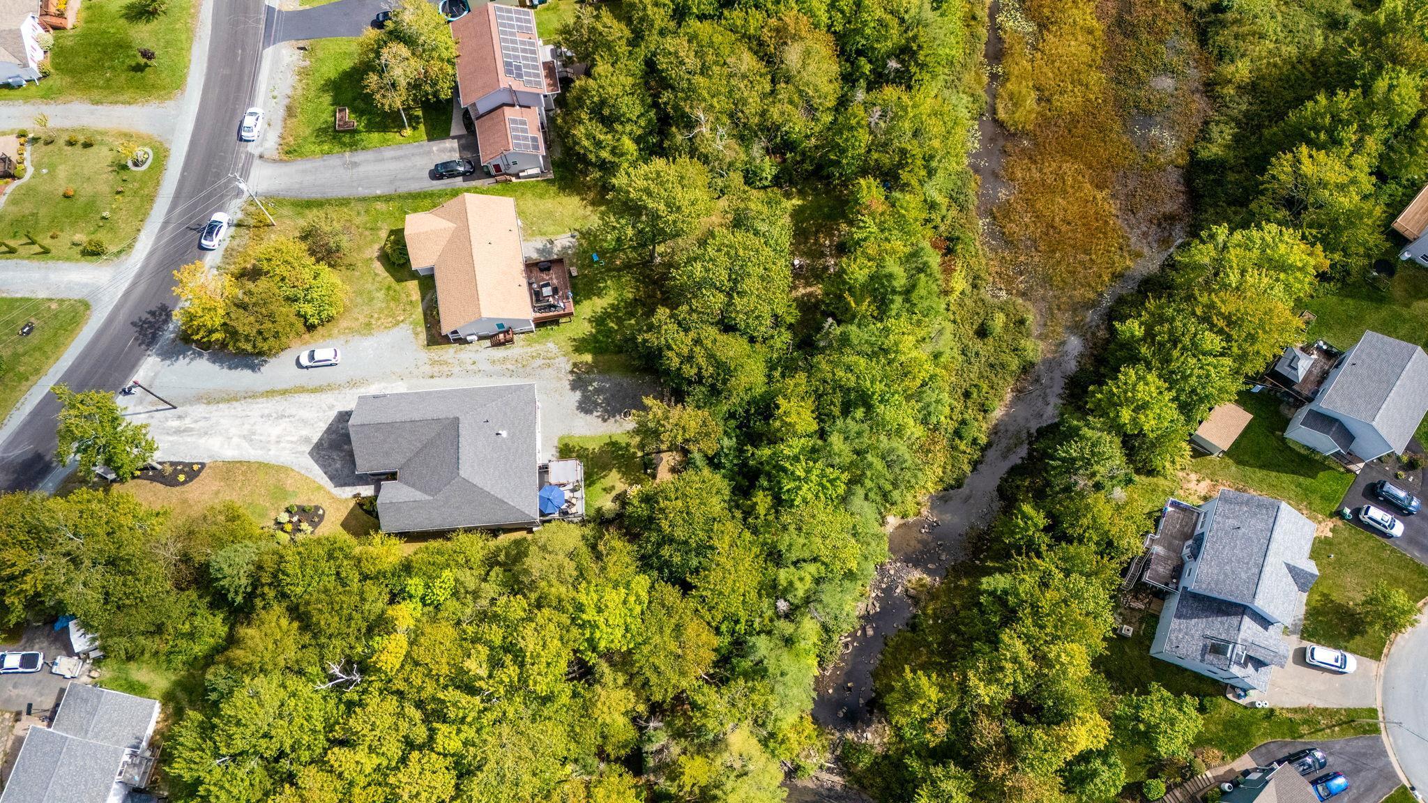 769 Lakeview Avenue photo #49