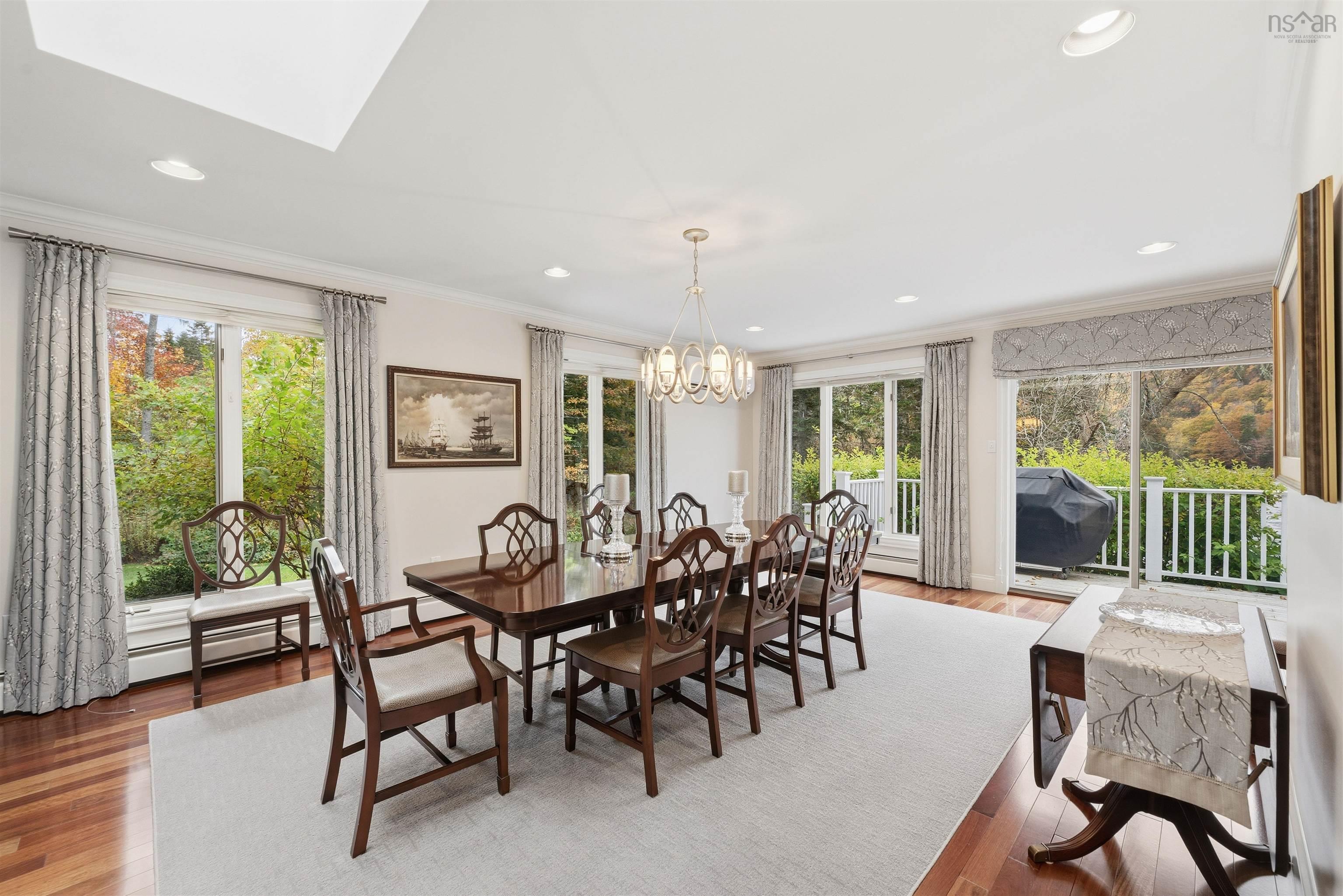 35 Sunnywood Road photo #17