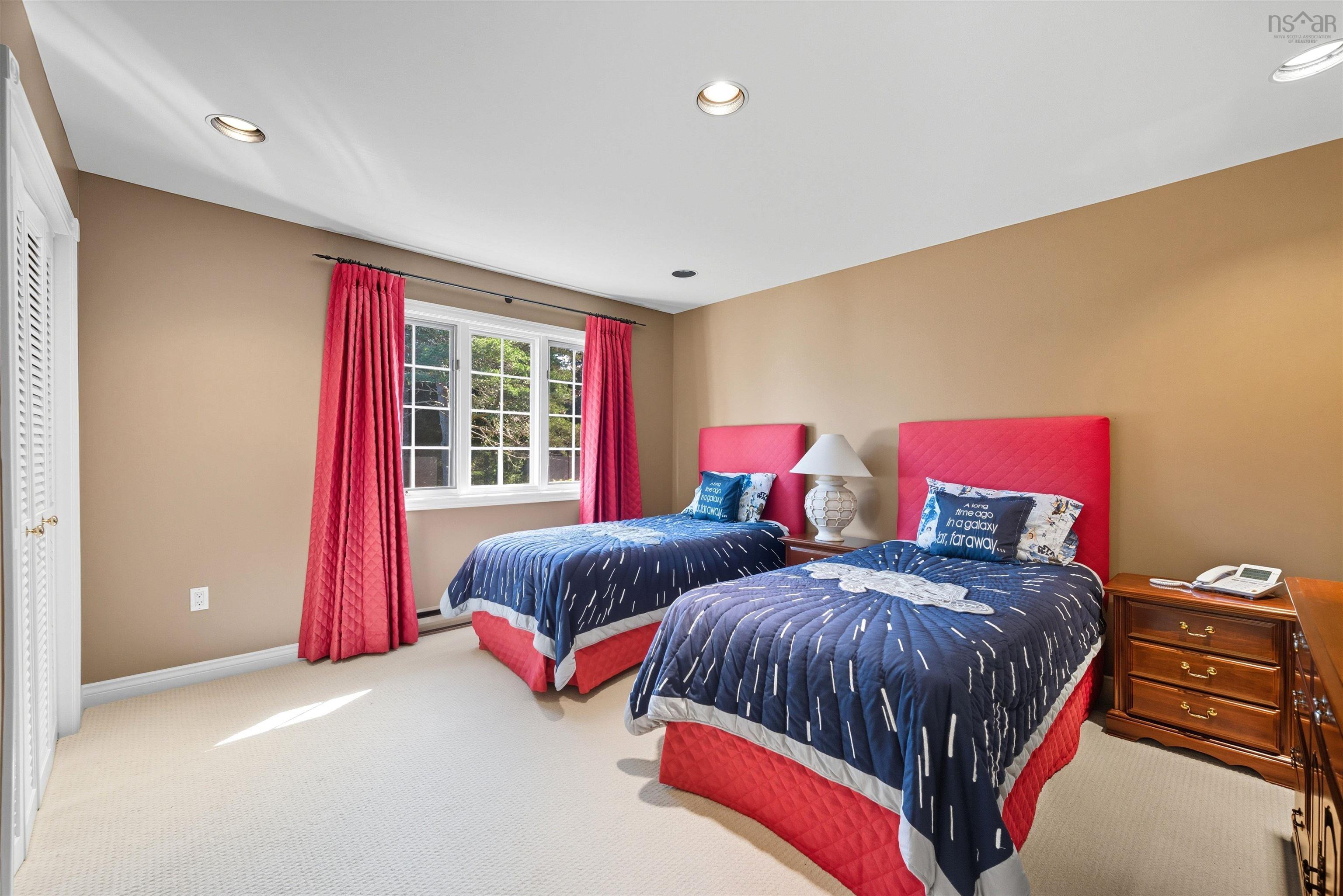 35 Sunnywood Road photo #31