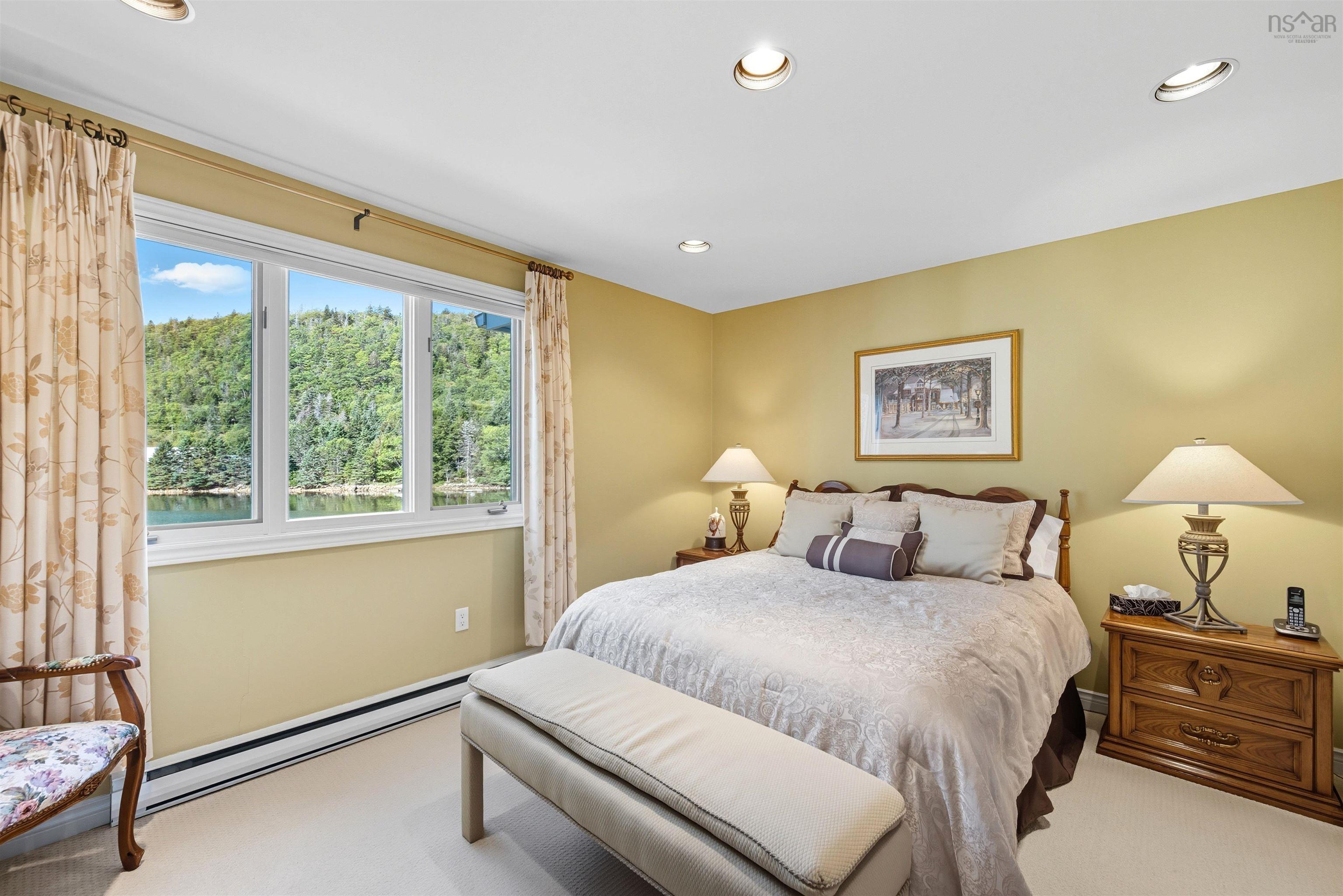 35 Sunnywood Road photo #32