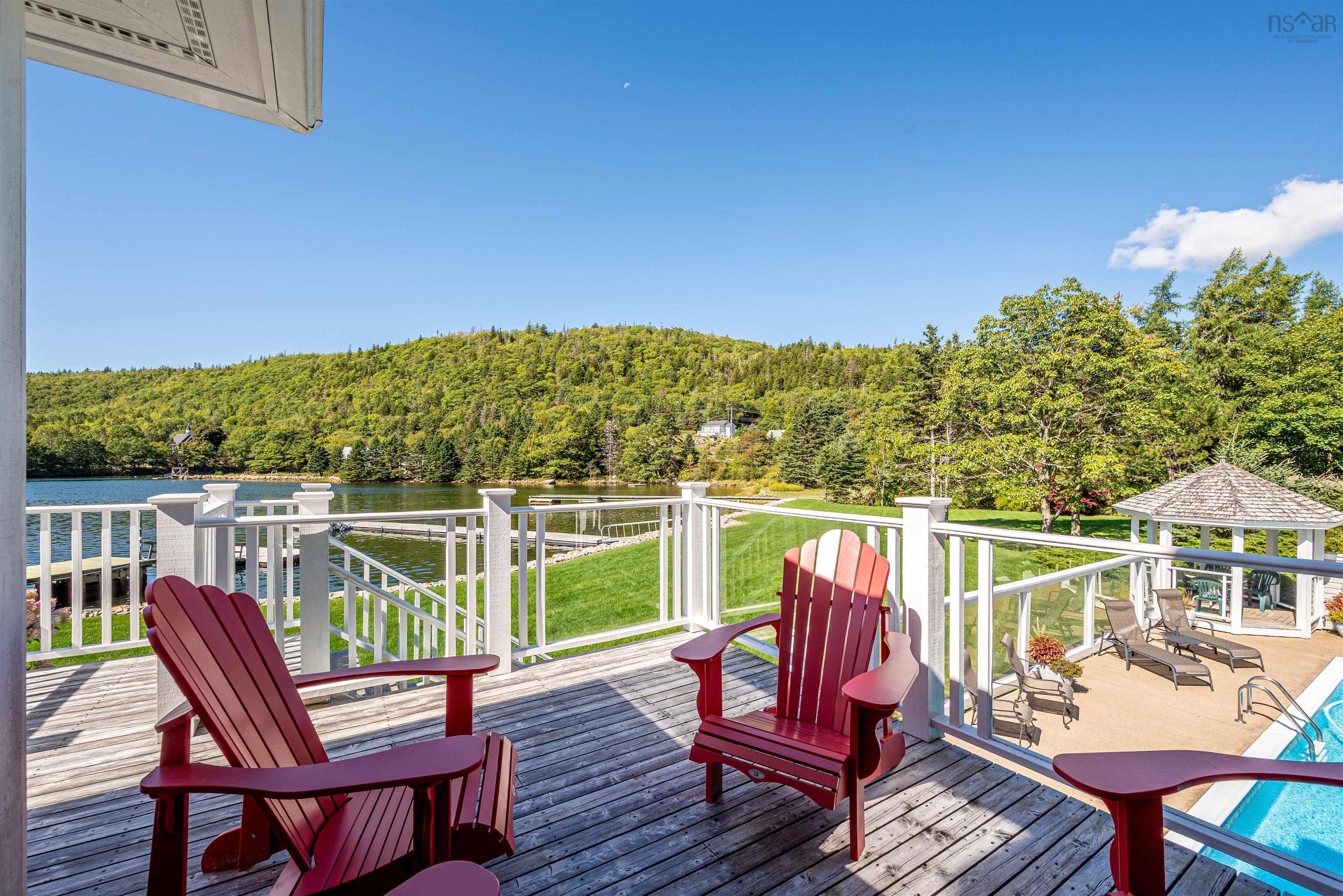 35 Sunnywood Road photo #39