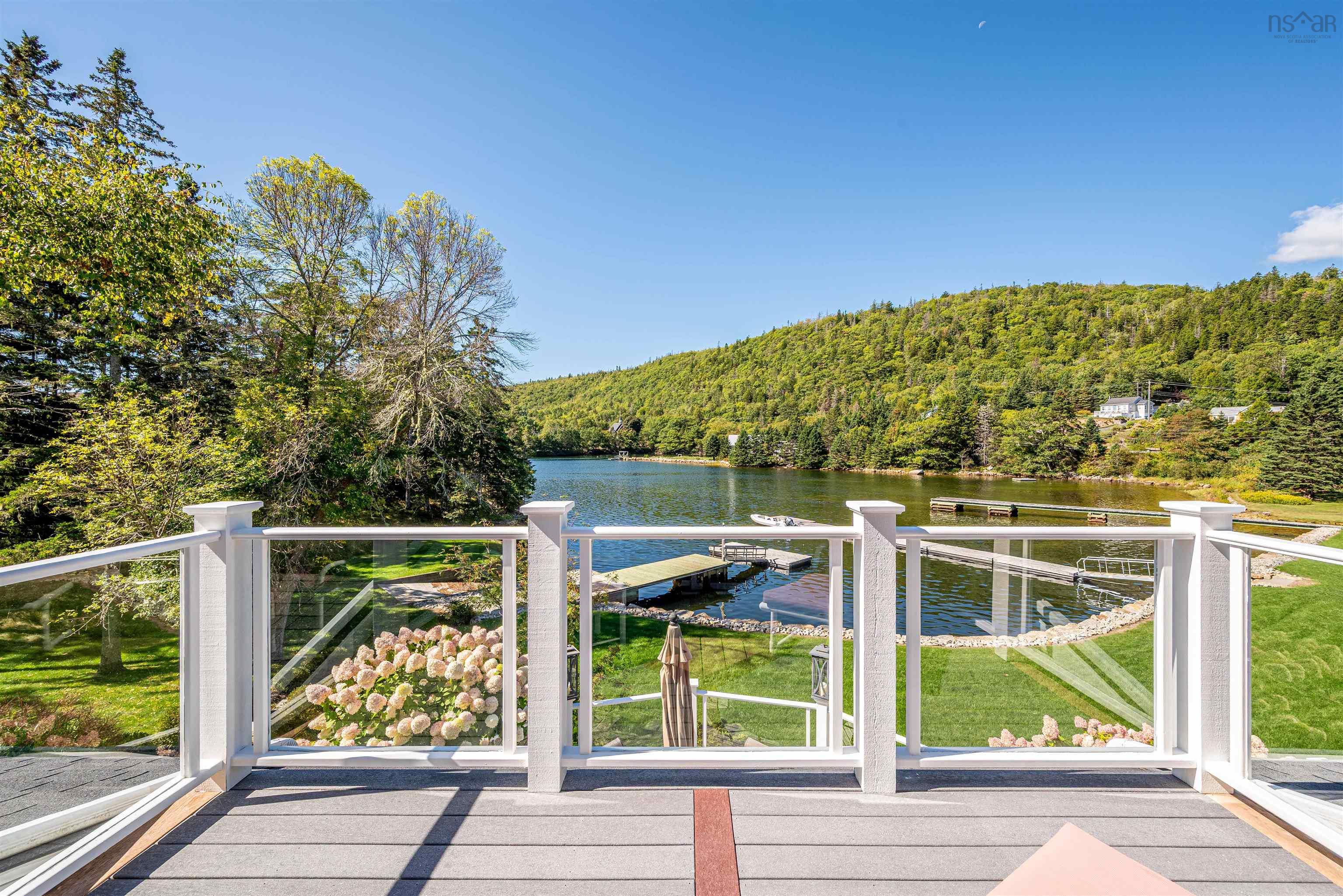 35 Sunnywood Road photo #41