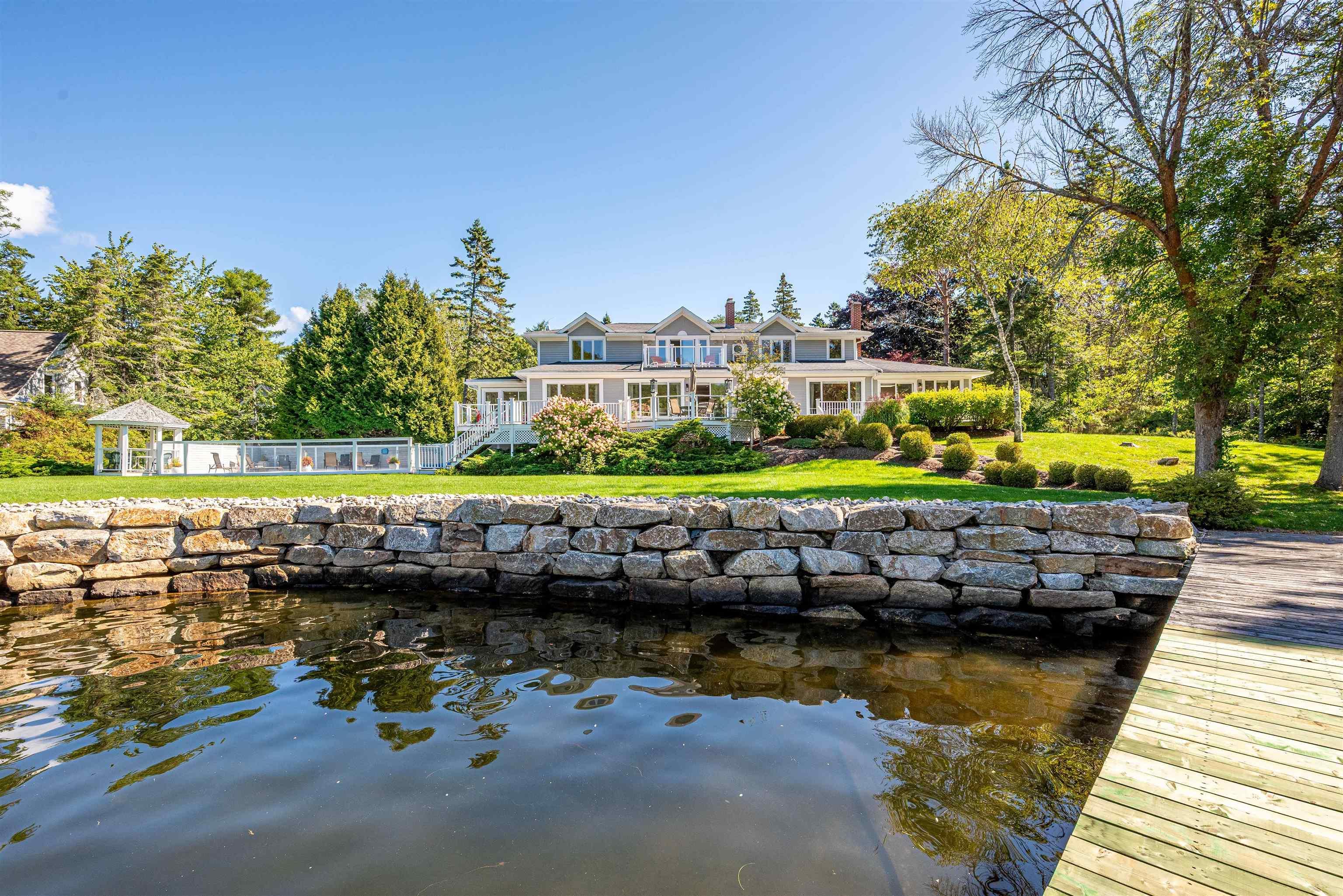 35 Sunnywood Road photo #43