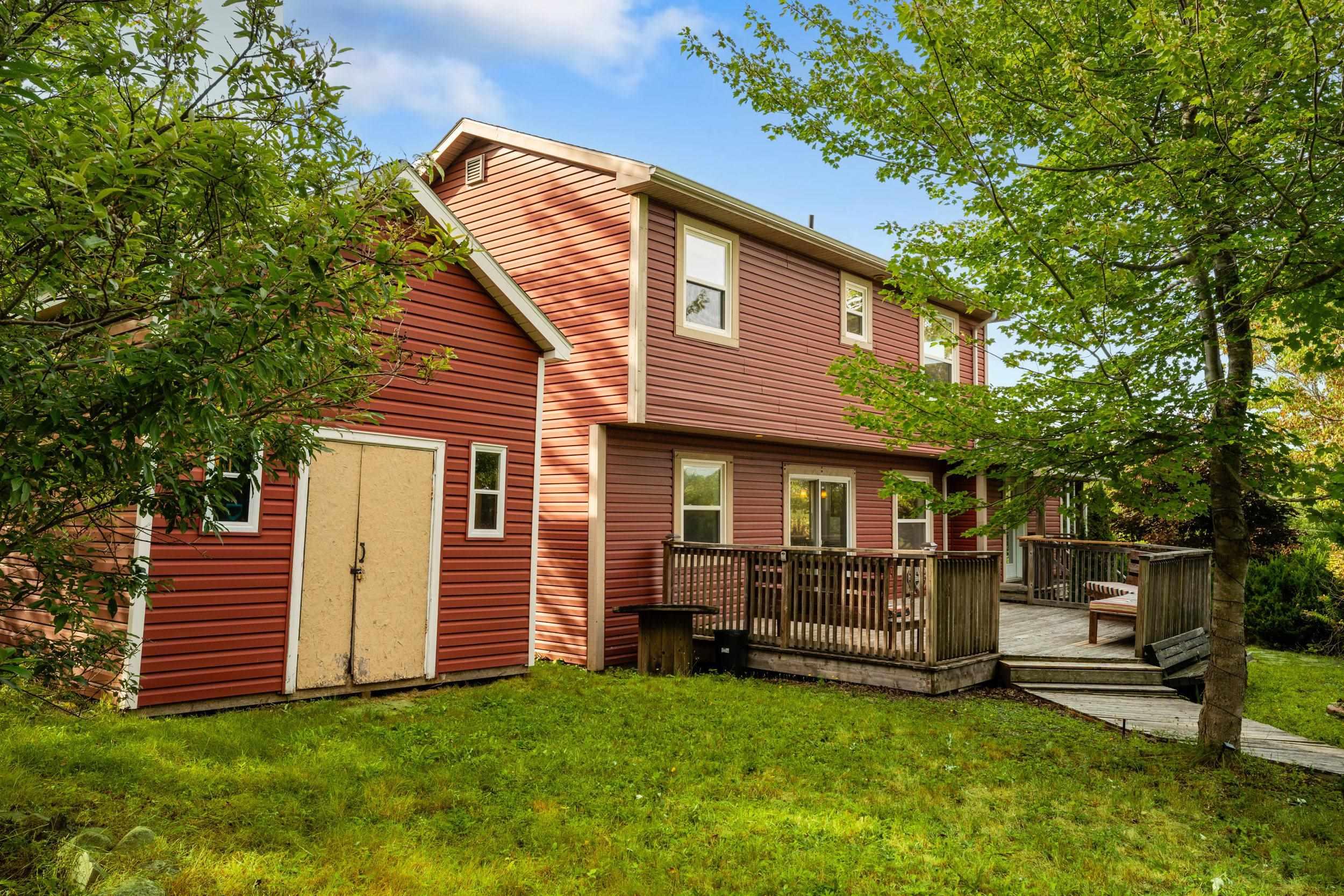 680 HAMMONDS PLAINS RD, BEDFORD, NS