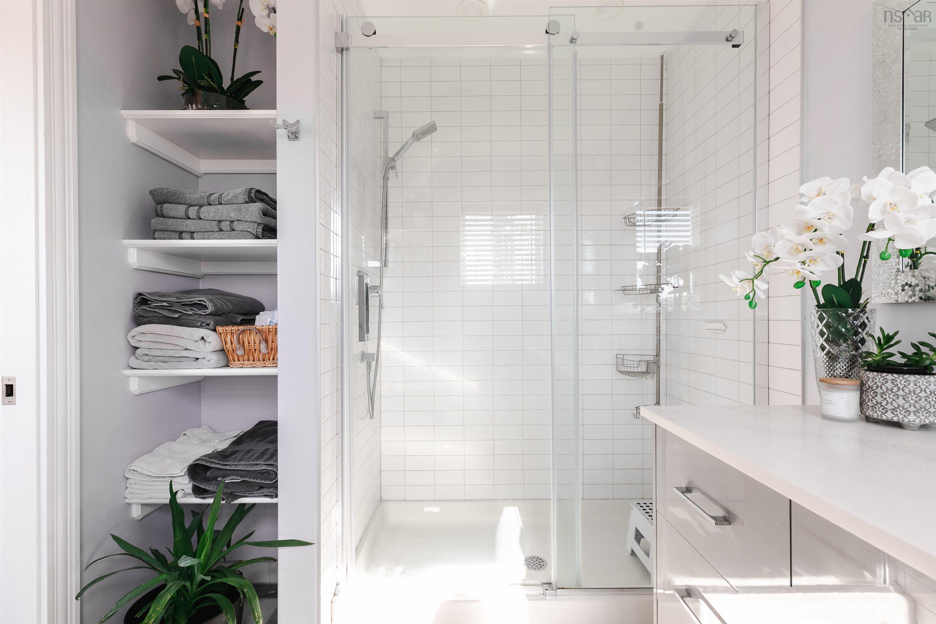 146 Maple Grove Avenue photo #22