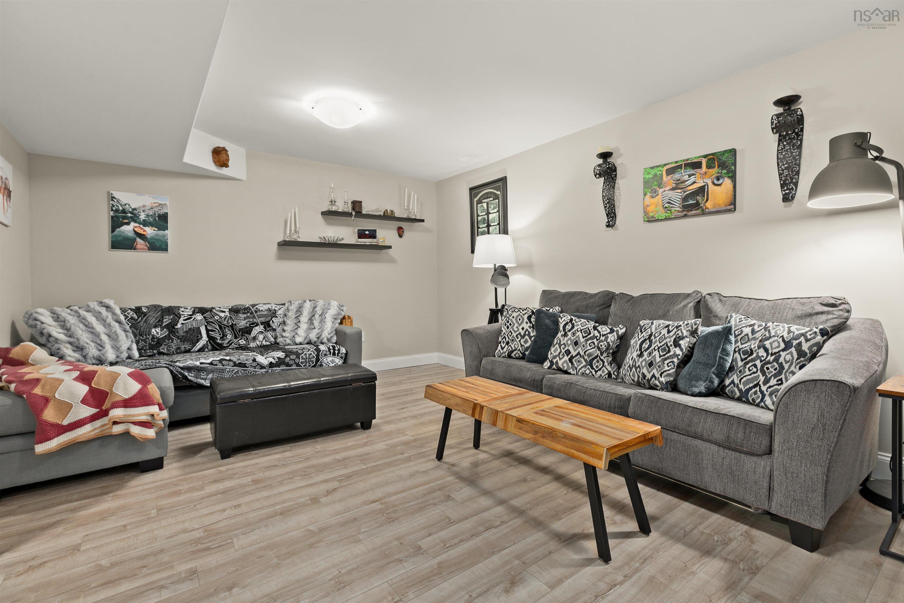 146 Maple Grove Avenue photo #29