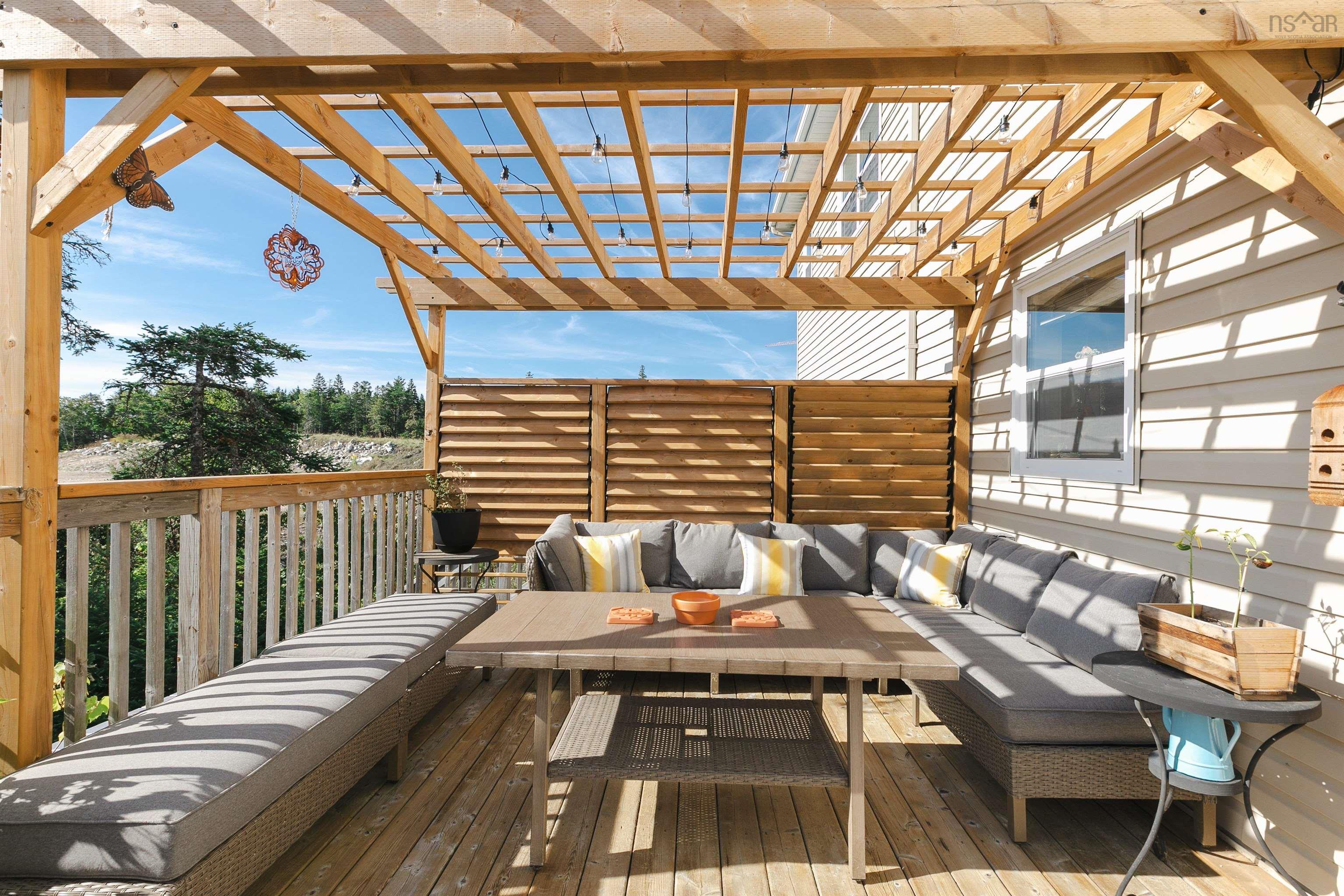 146 Maple Grove Avenue photo #35