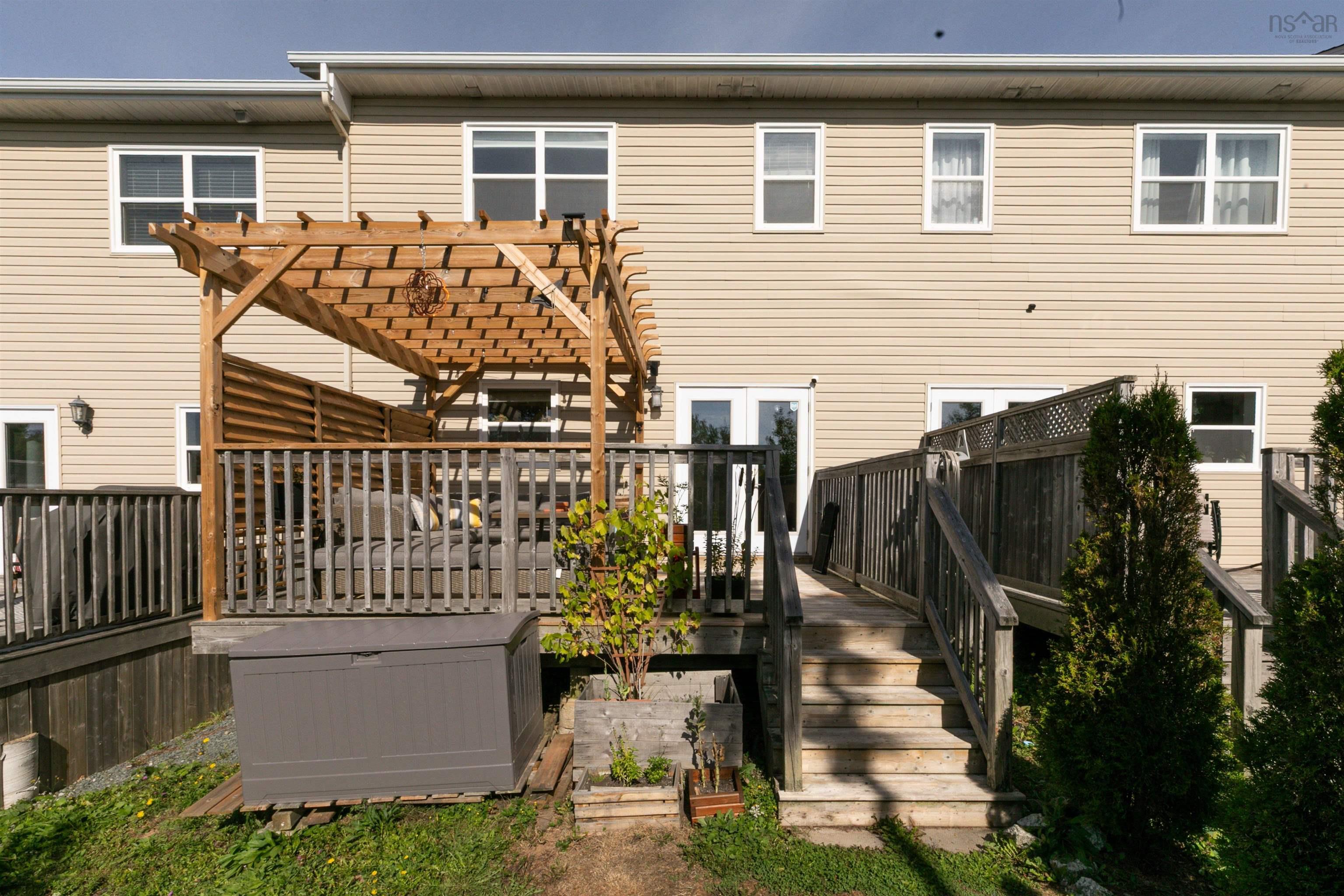 146 Maple Grove Avenue photo #36