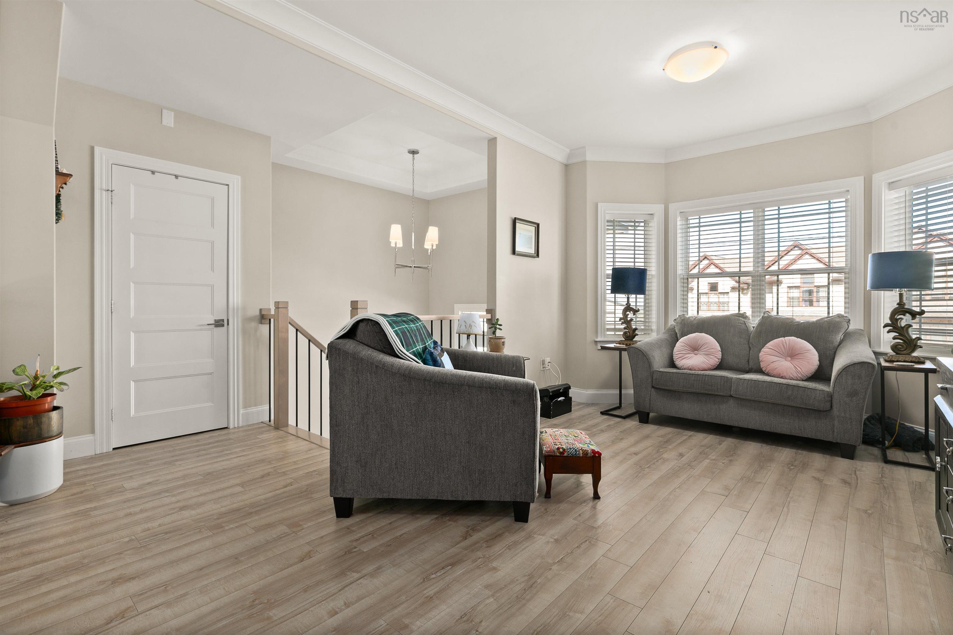 146 Maple Grove Avenue photo #5