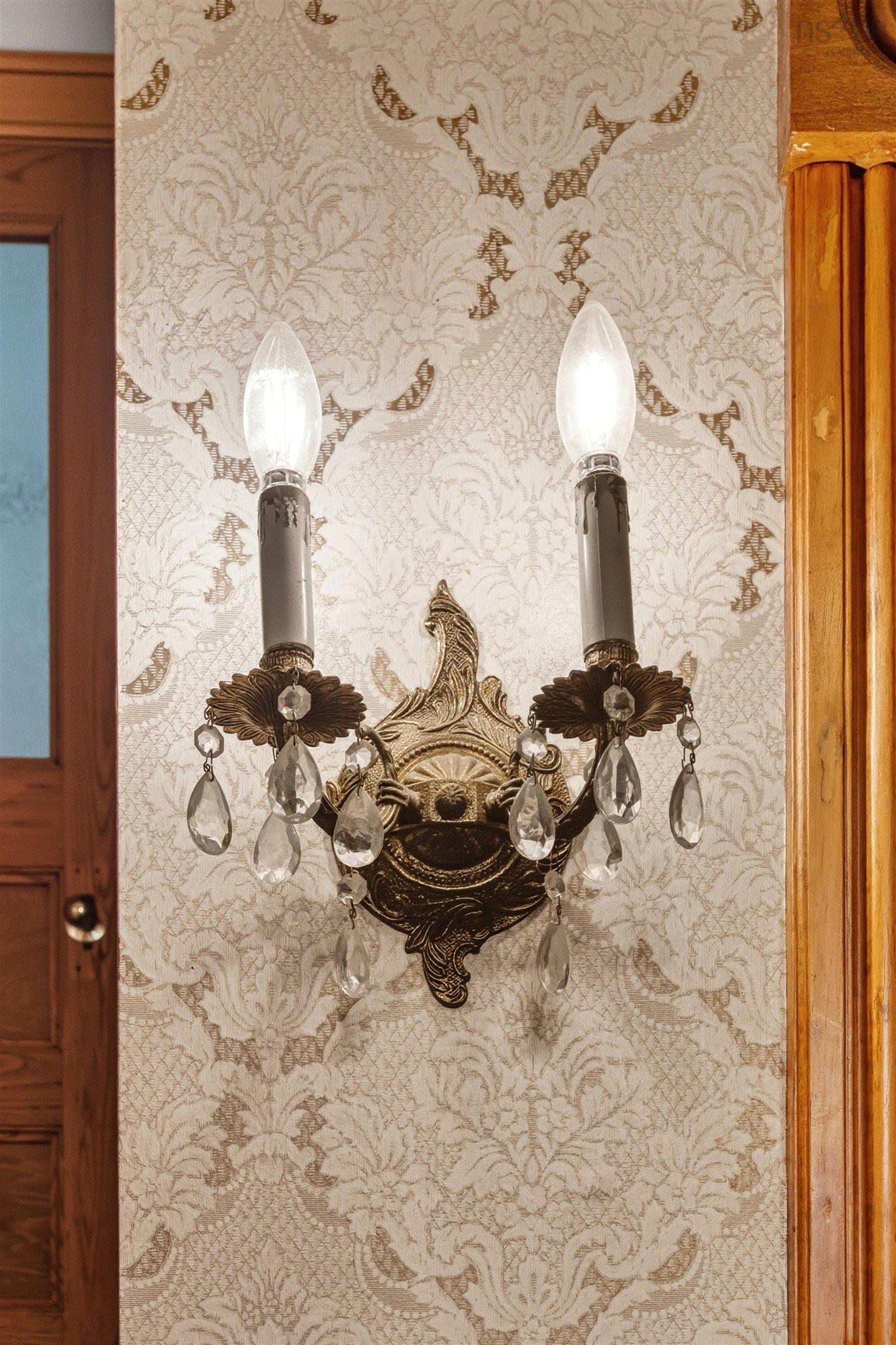 1430/1432 Edward Street photo #26