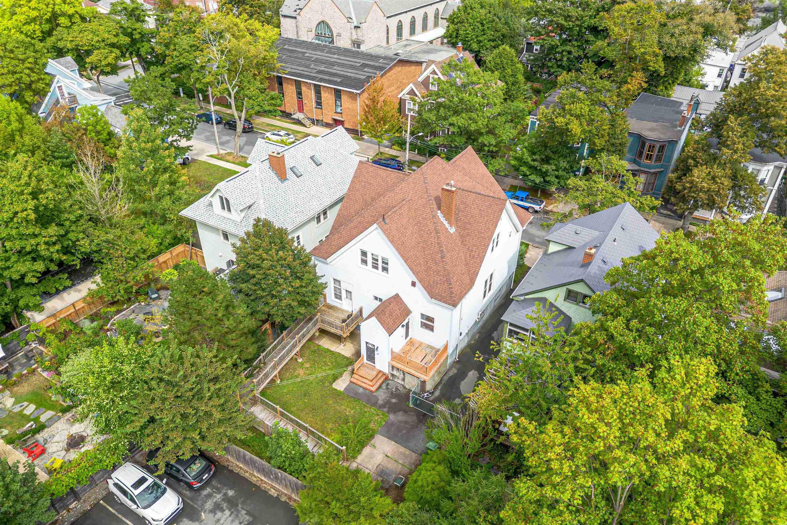 1430/1432 Edward Street photo #38