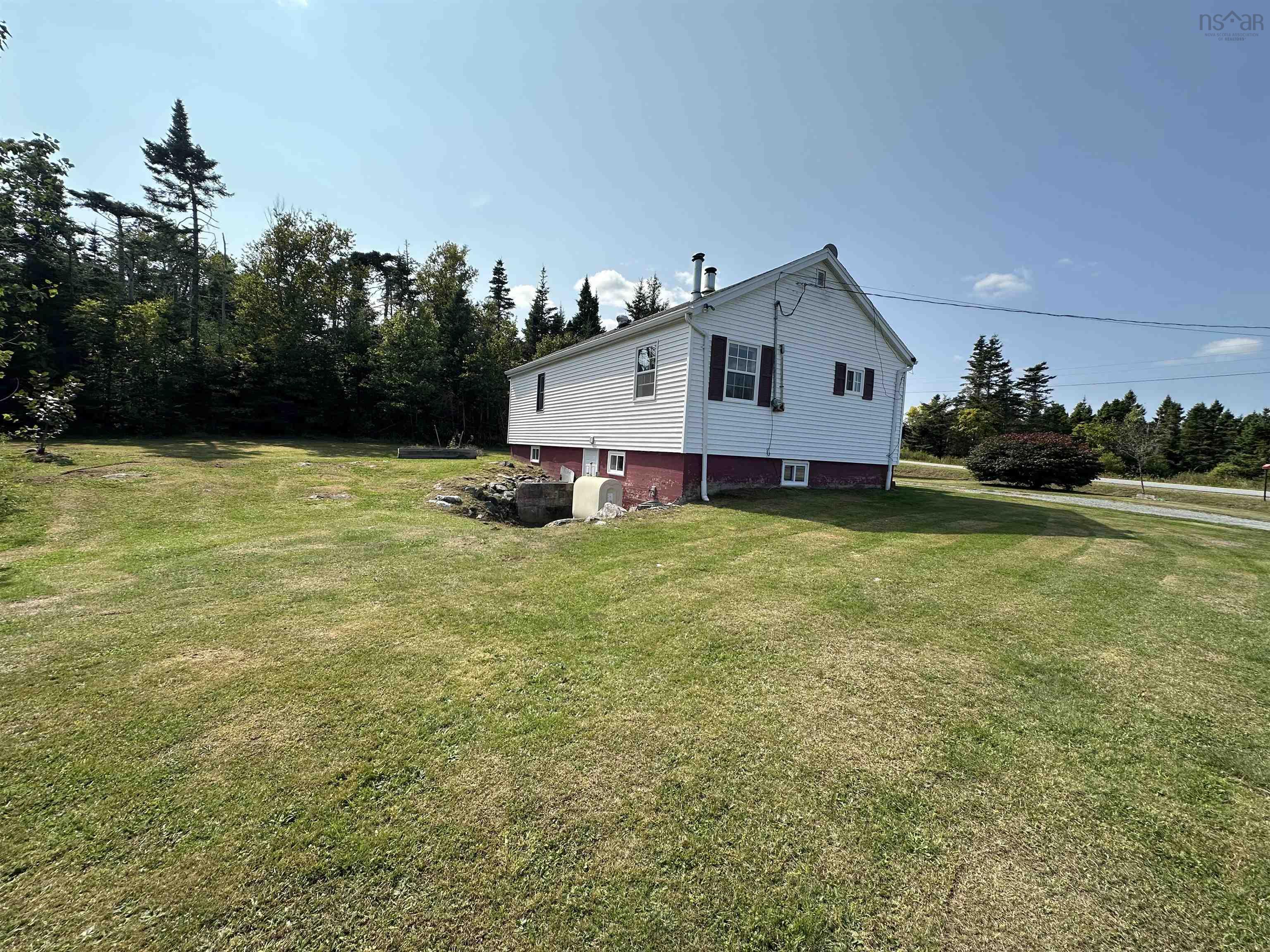 1110 Mushaboom Road photo #4