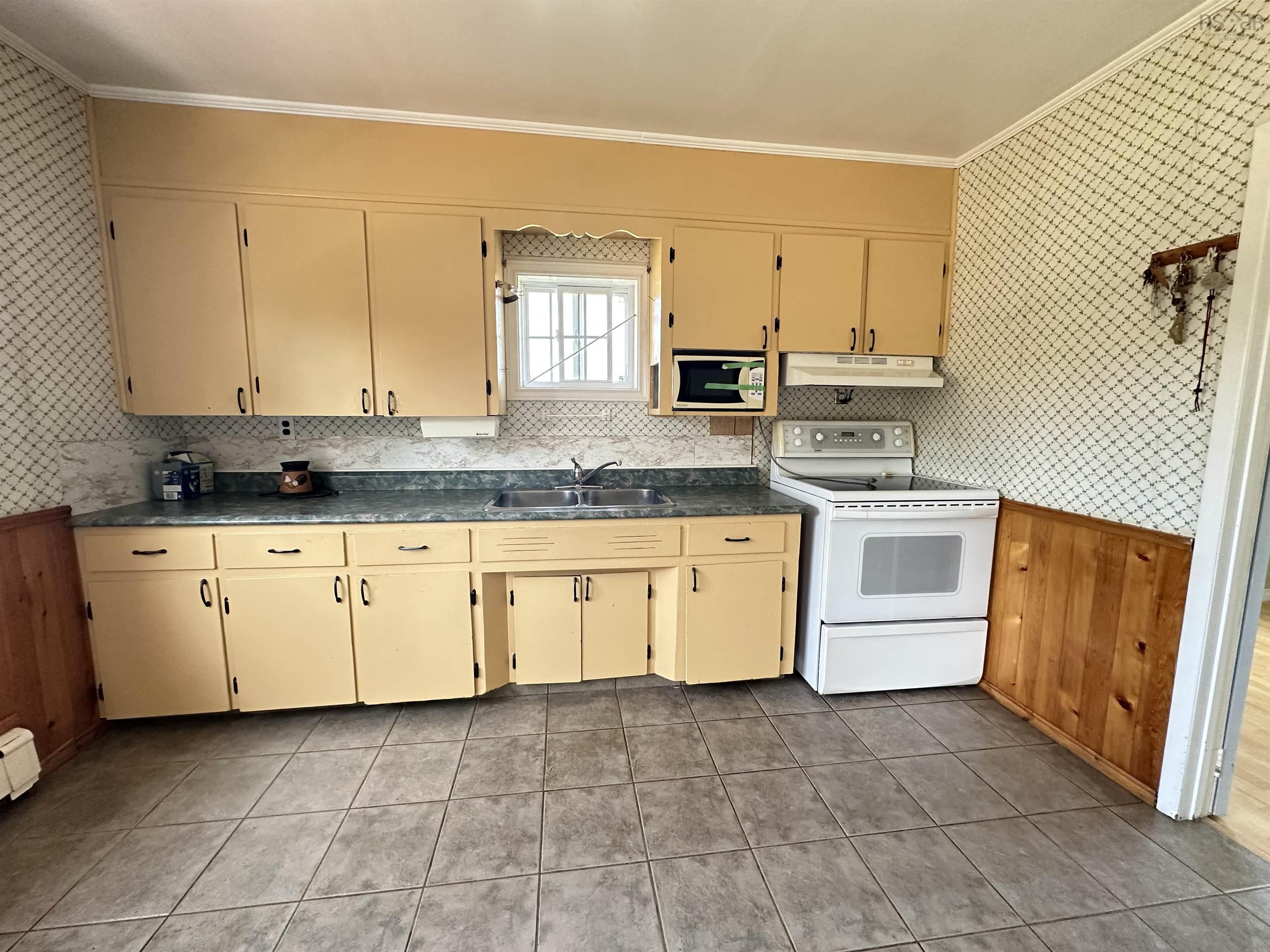 1110 Mushaboom Road photo #9