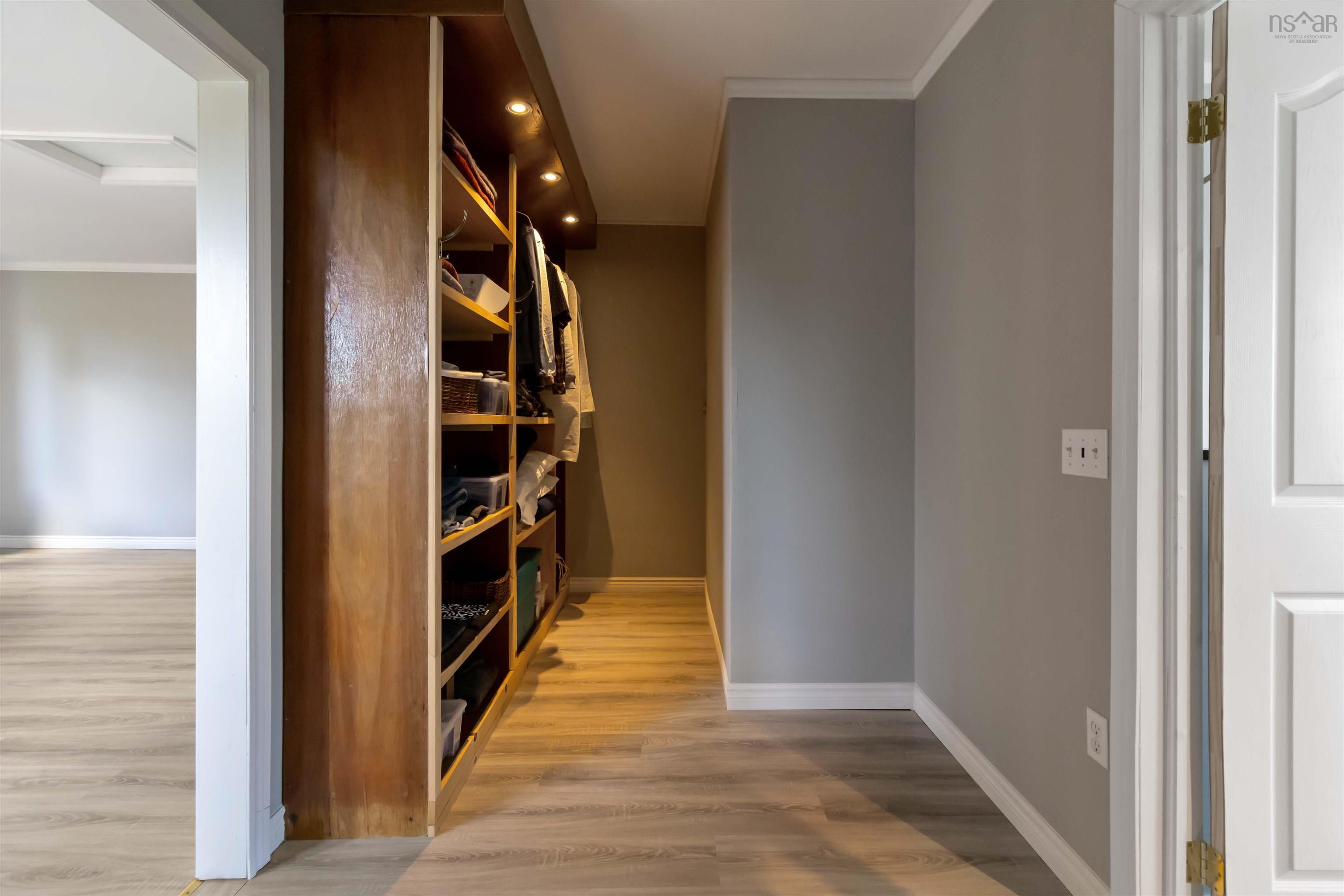 48 Schooner Landing photo #15