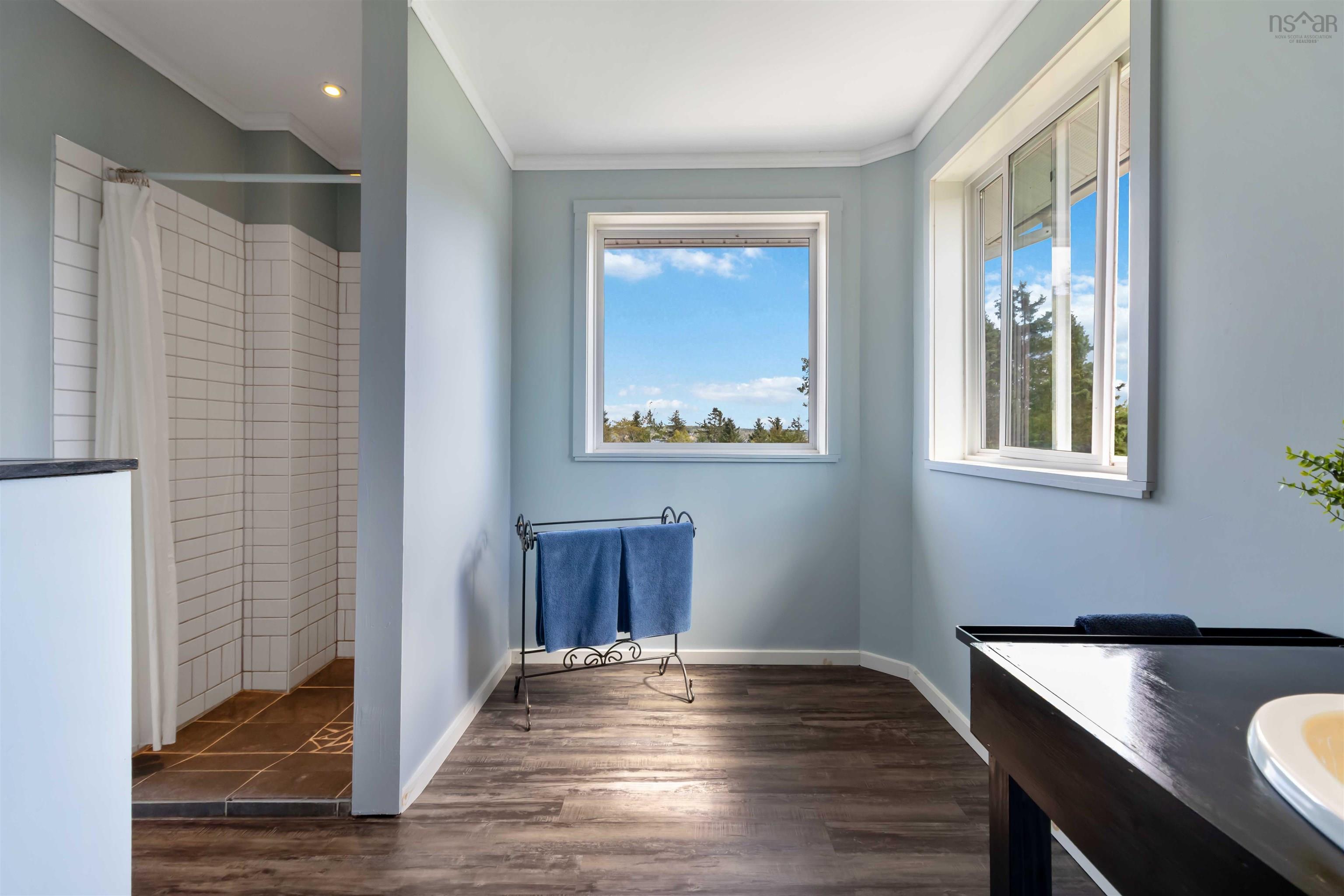 48 Schooner Landing photo #18