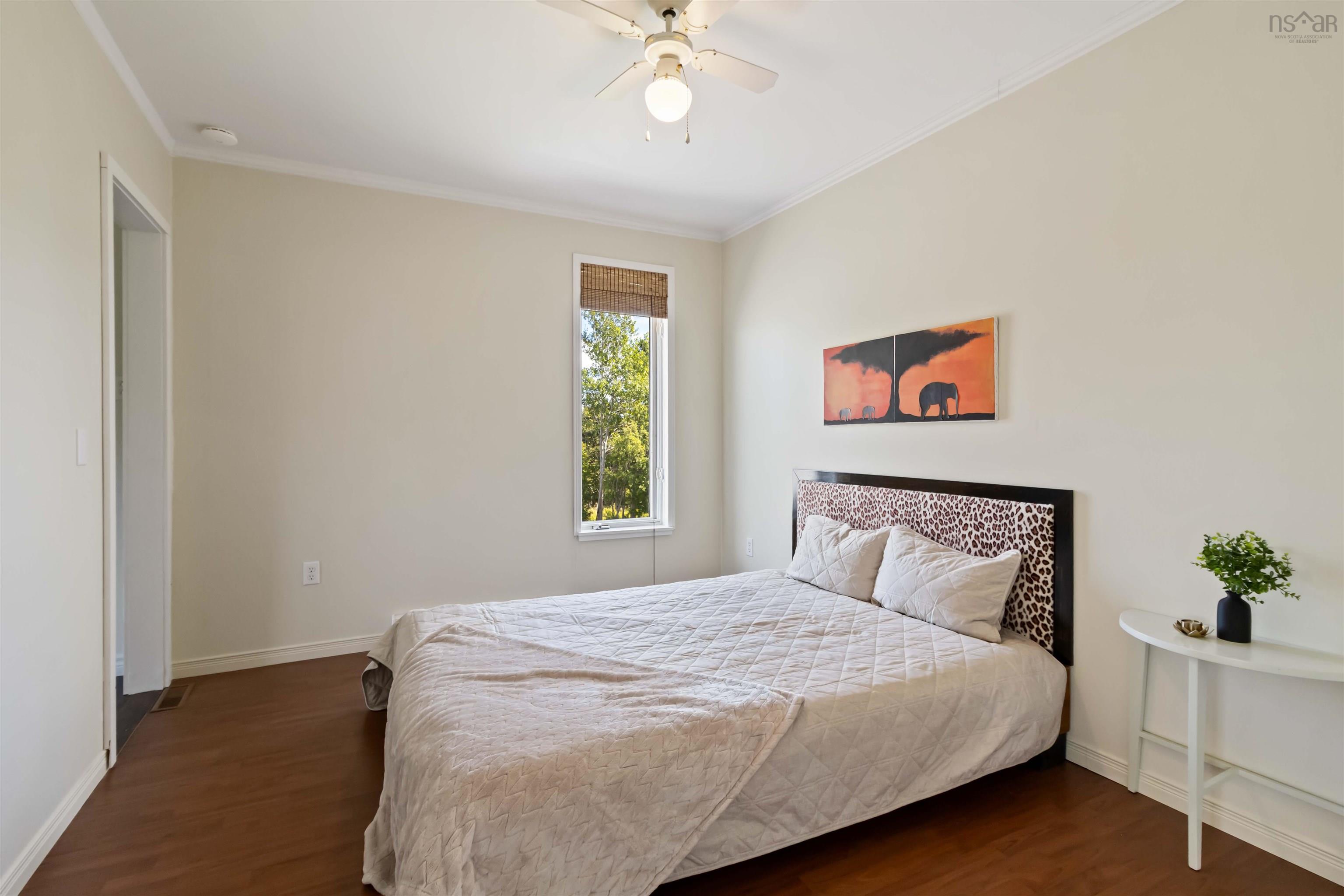 48 Schooner Landing photo #24