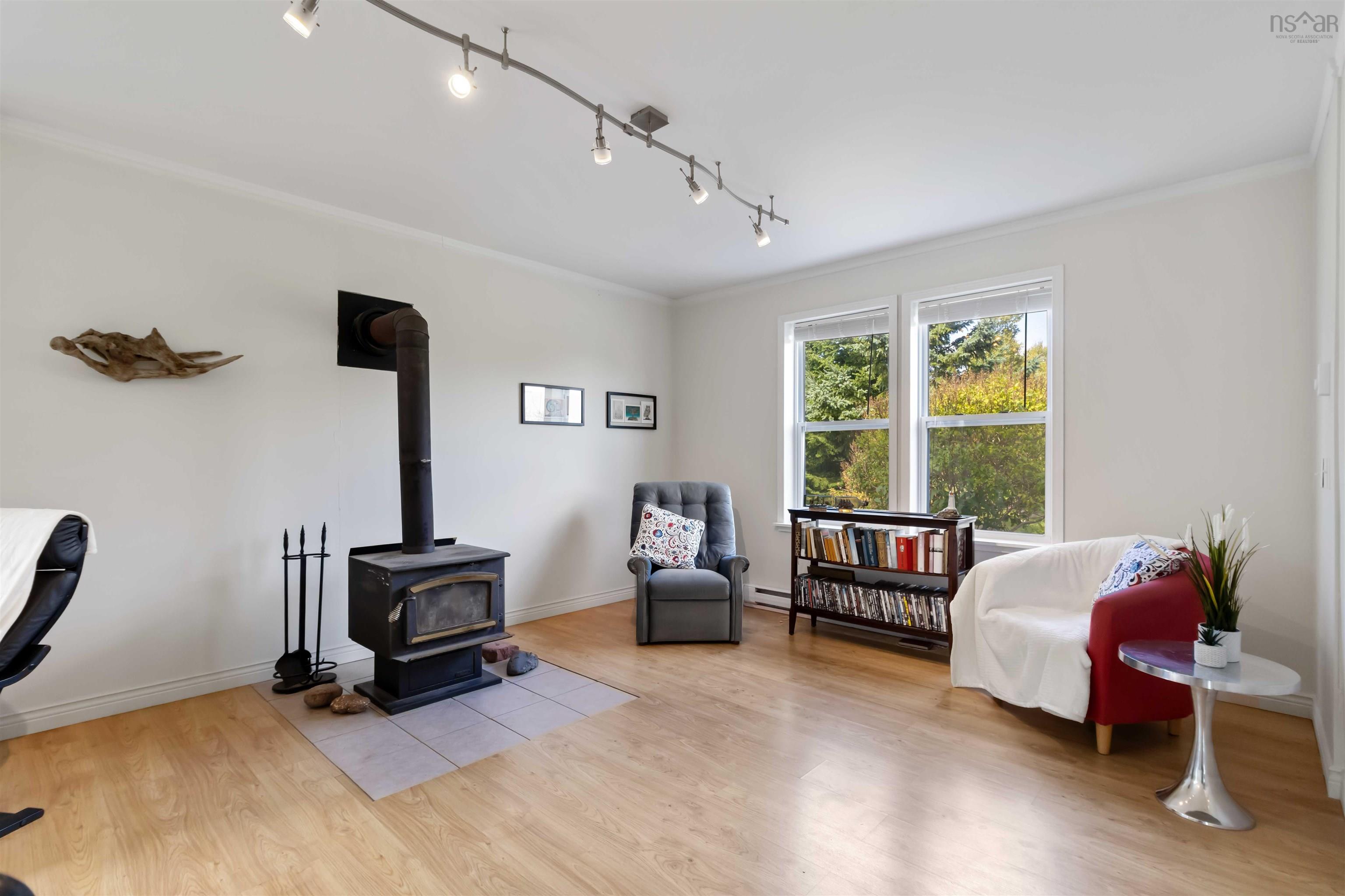 48 Schooner Landing photo #30