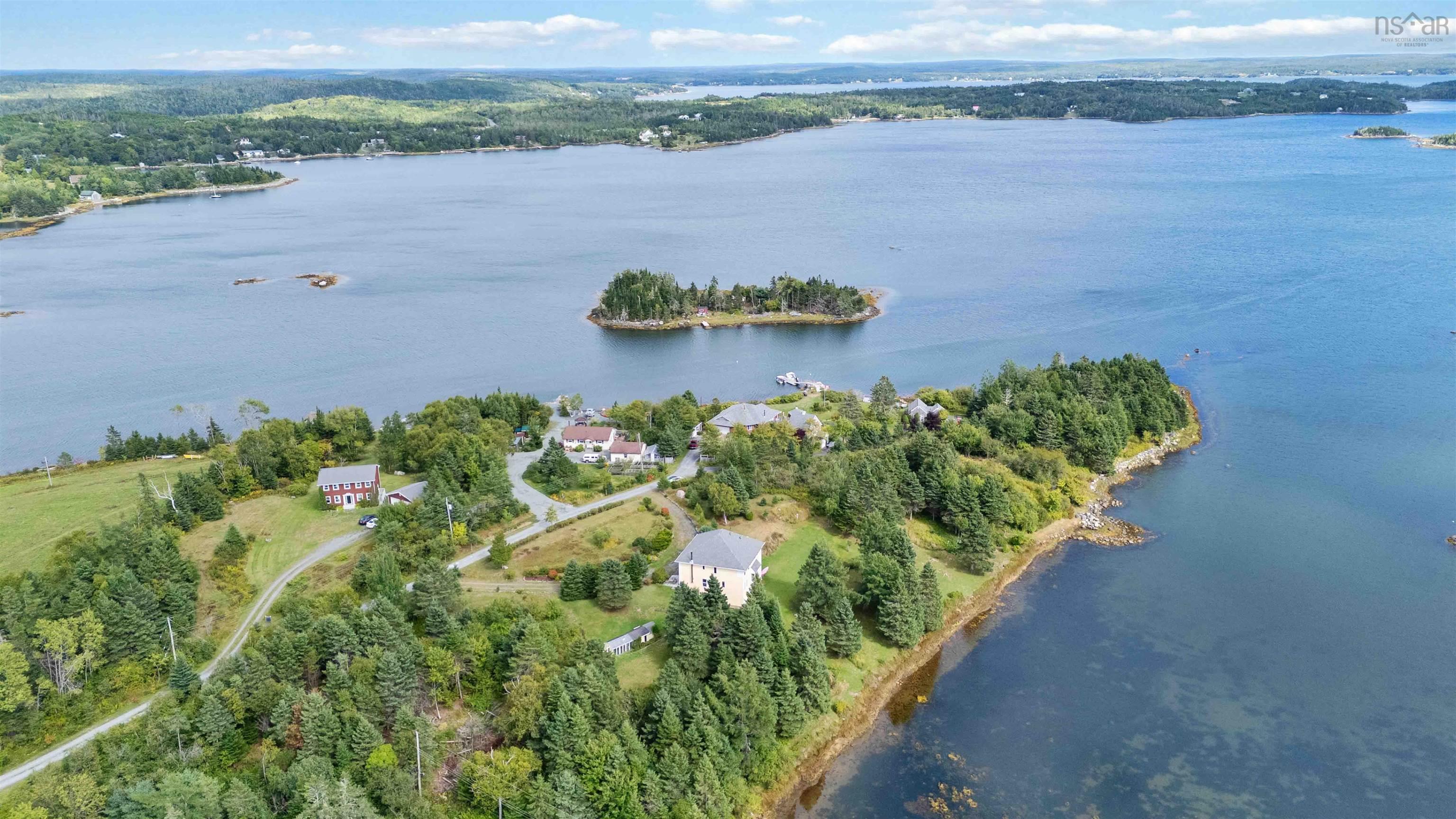 48 Schooner Landing photo #4