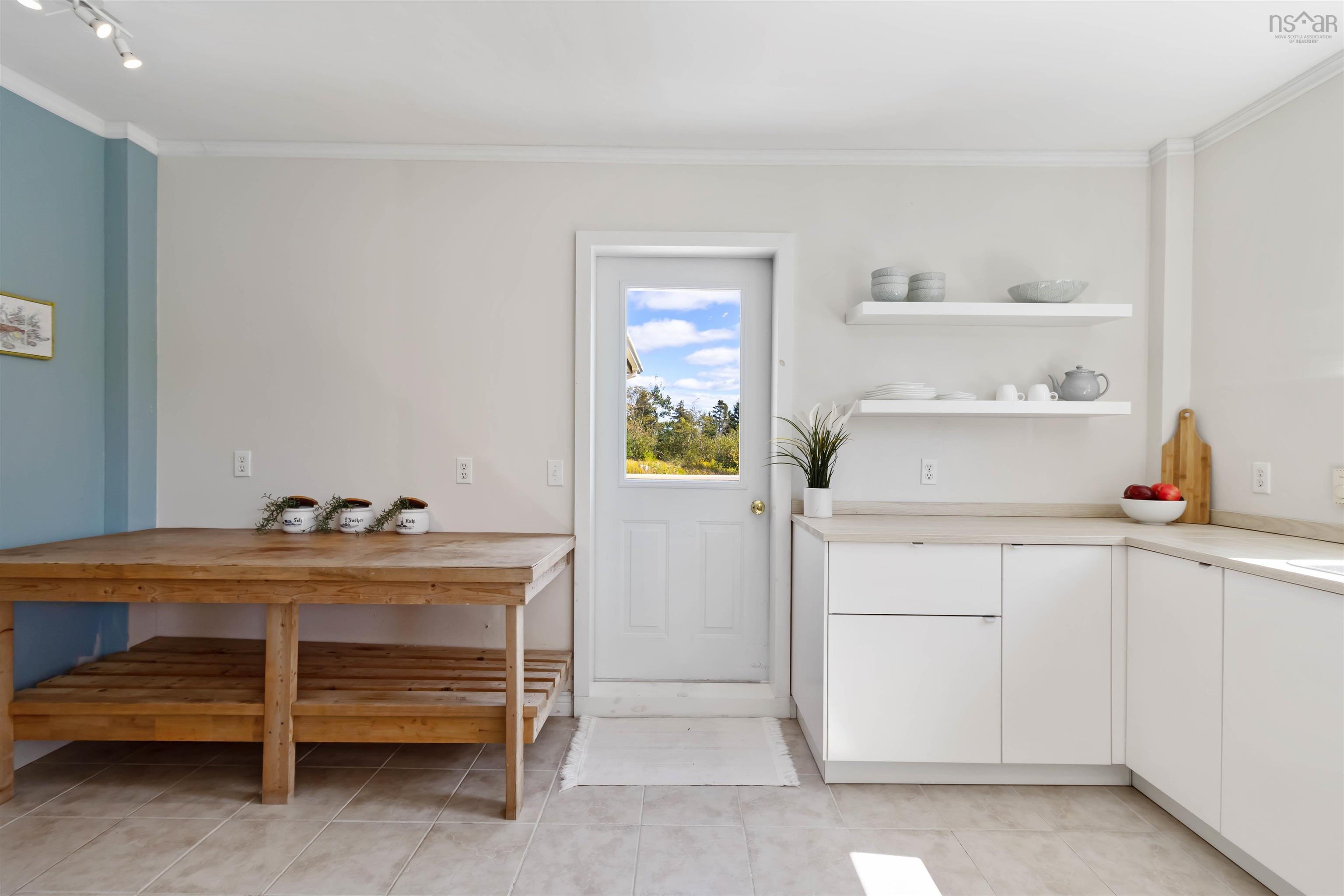 48 Schooner Landing photo #35