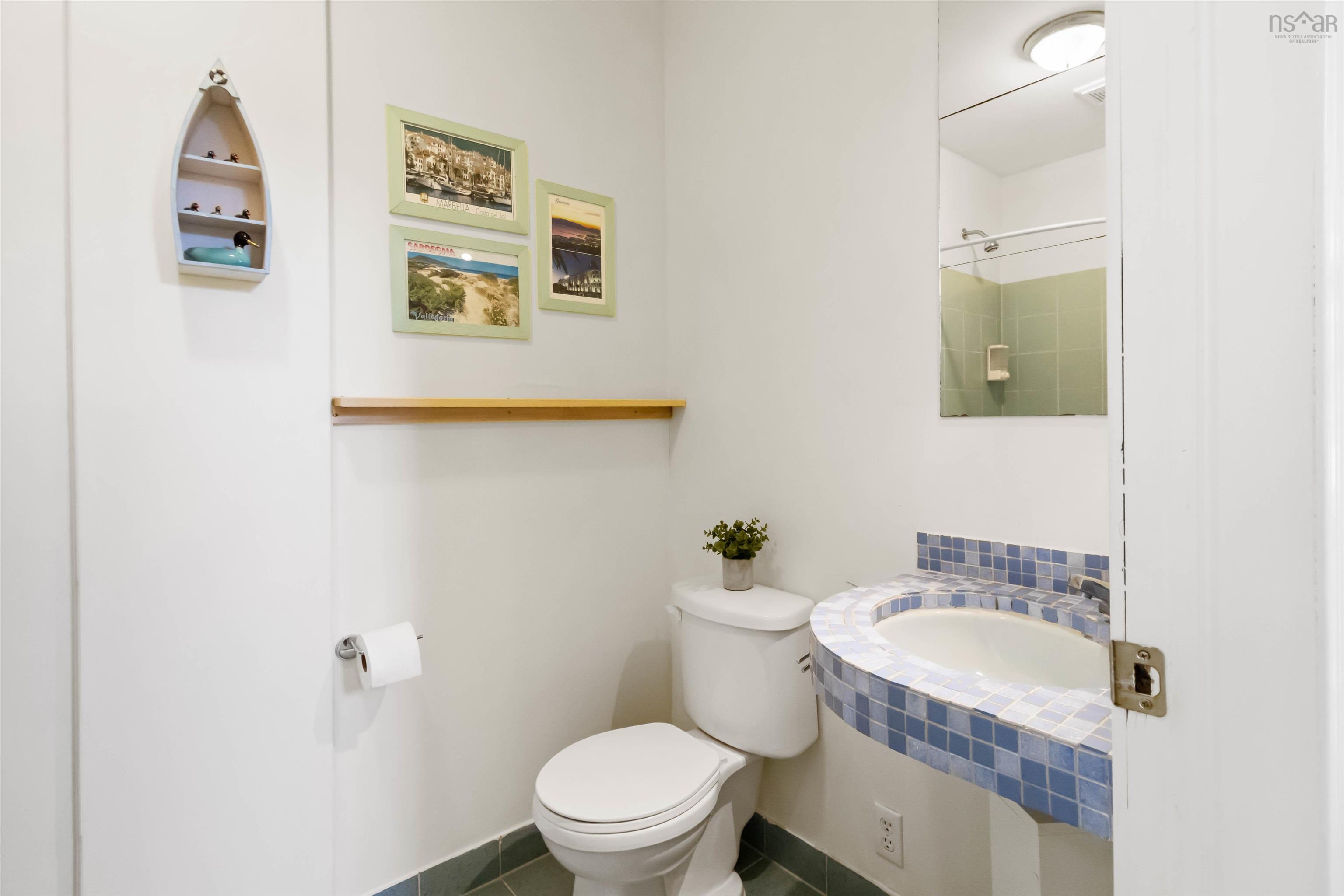 48 Schooner Landing photo #39