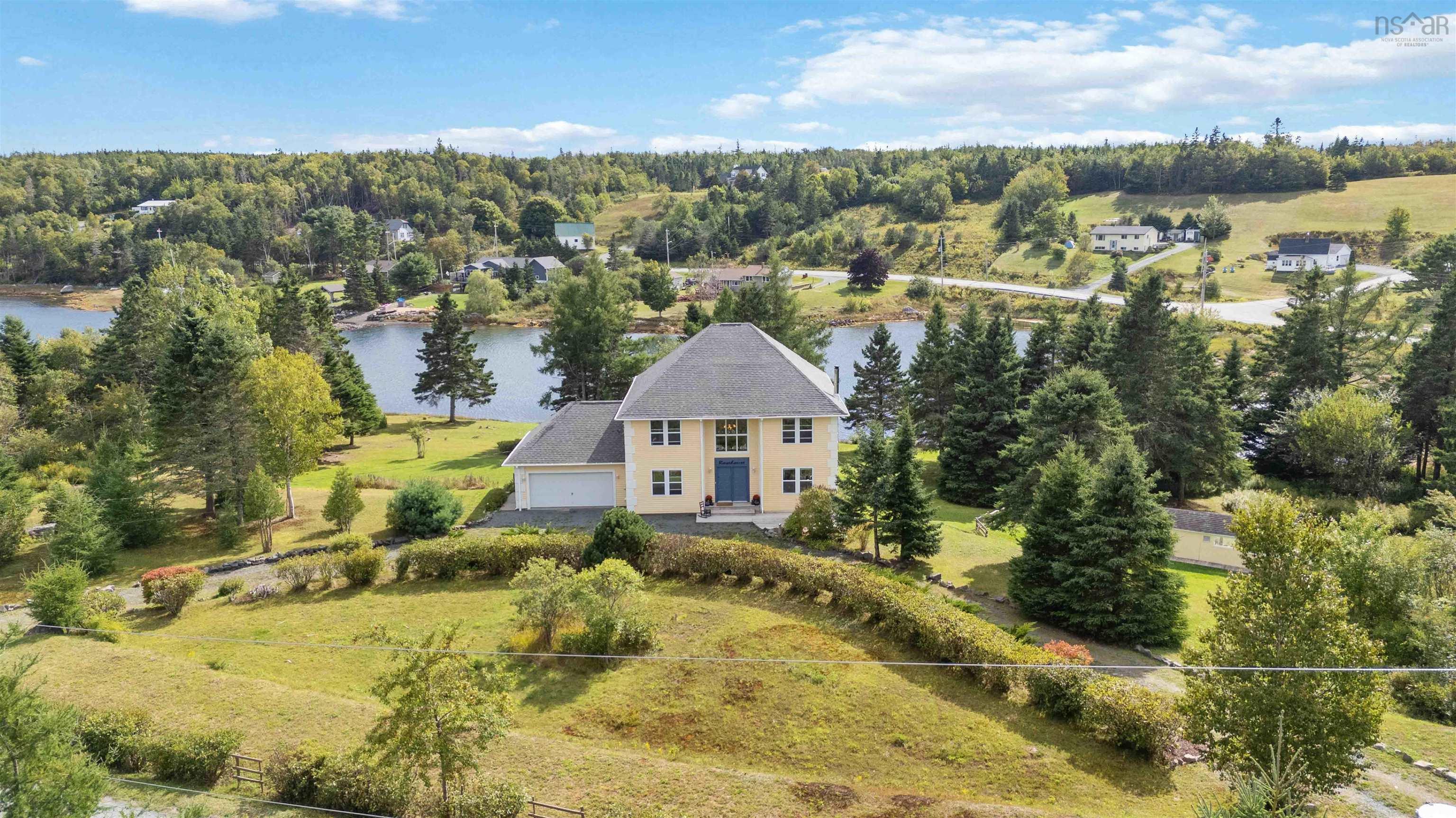 48 Schooner Landing photo #46