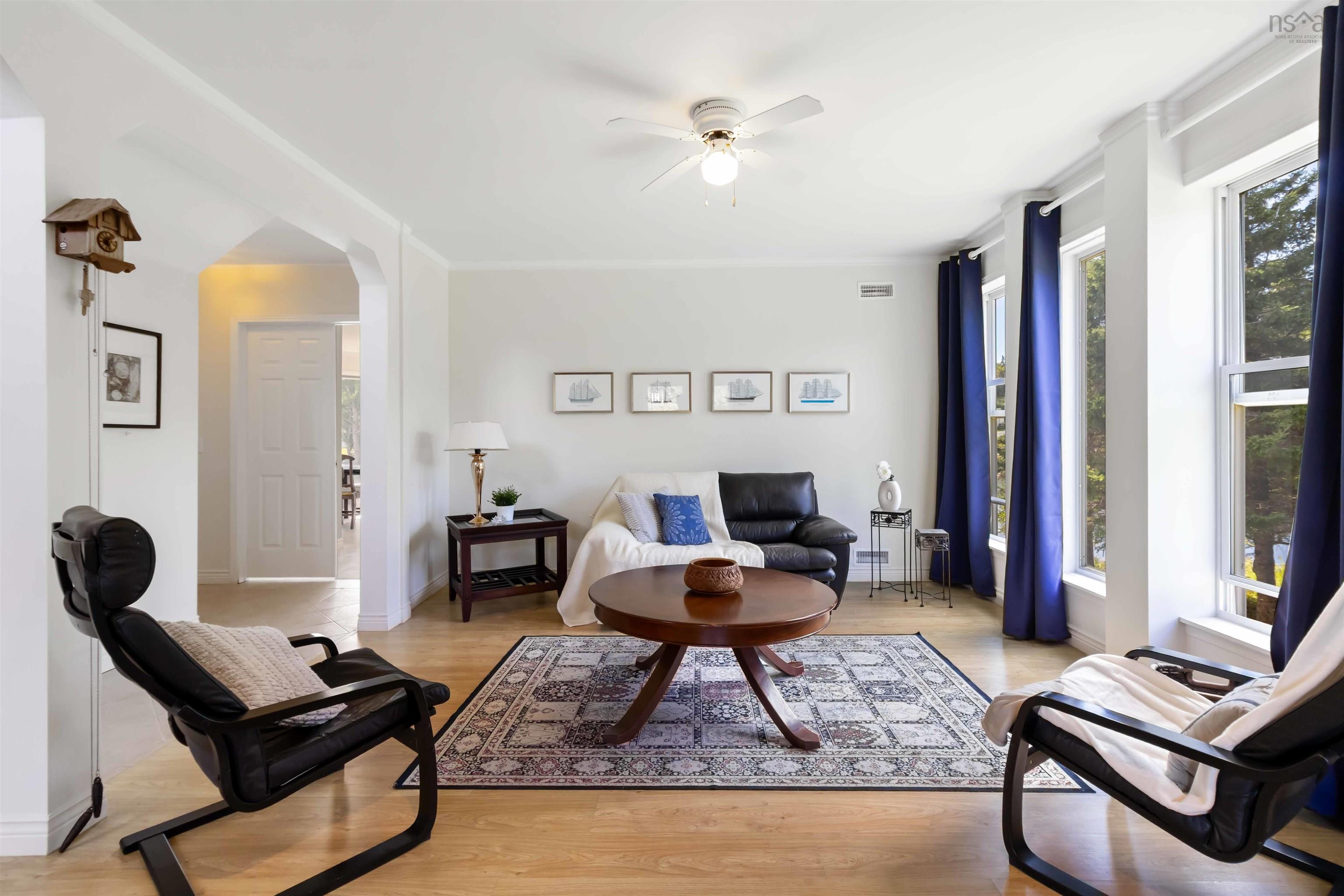 48 Schooner Landing photo #9