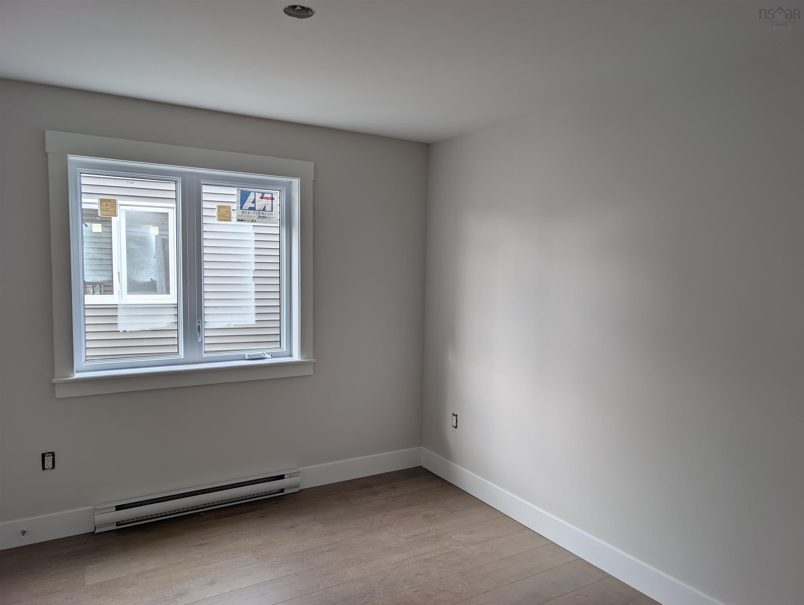 211 Alabaster Way photo #8