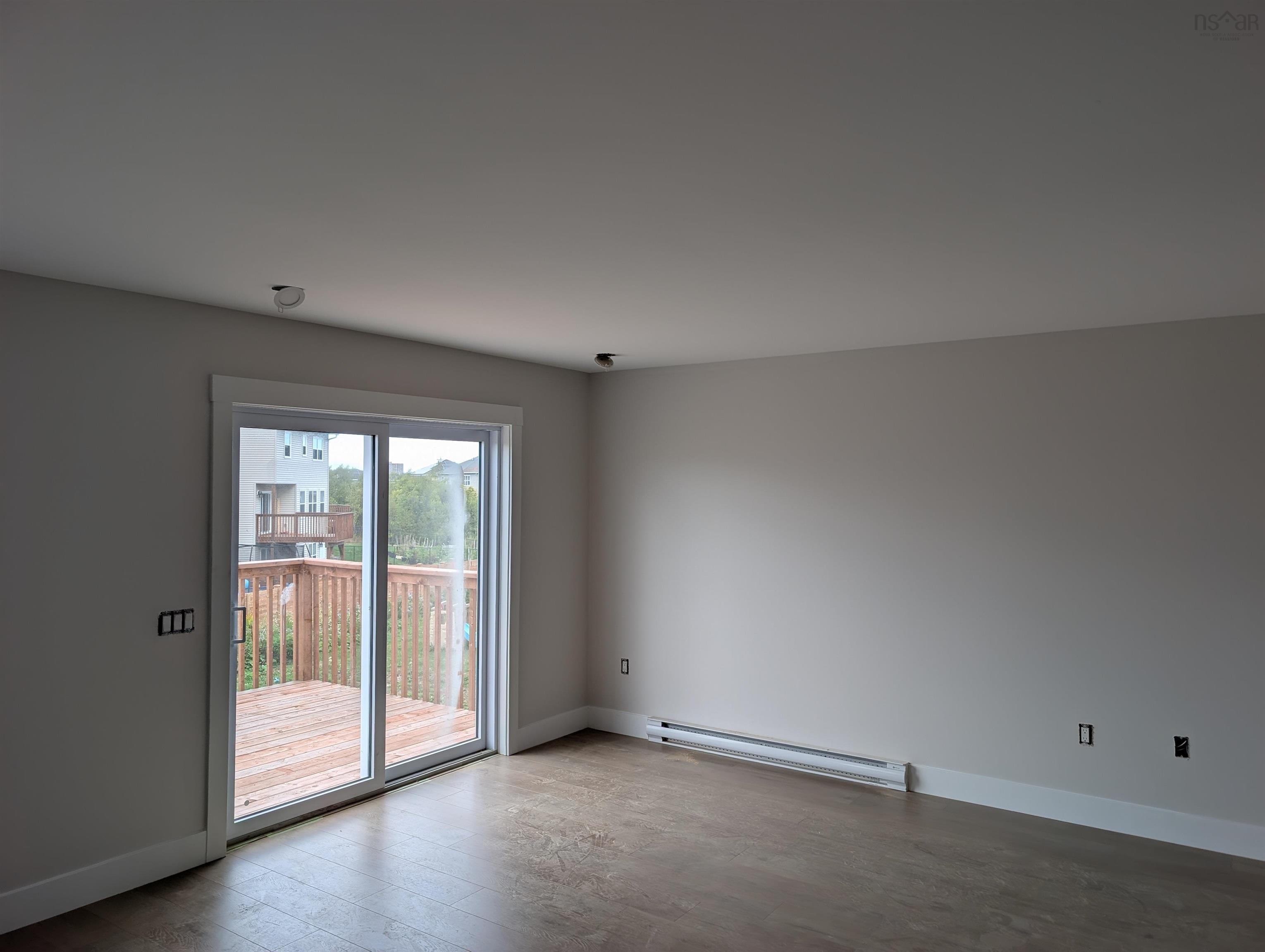 211 Alabaster Way photo #10