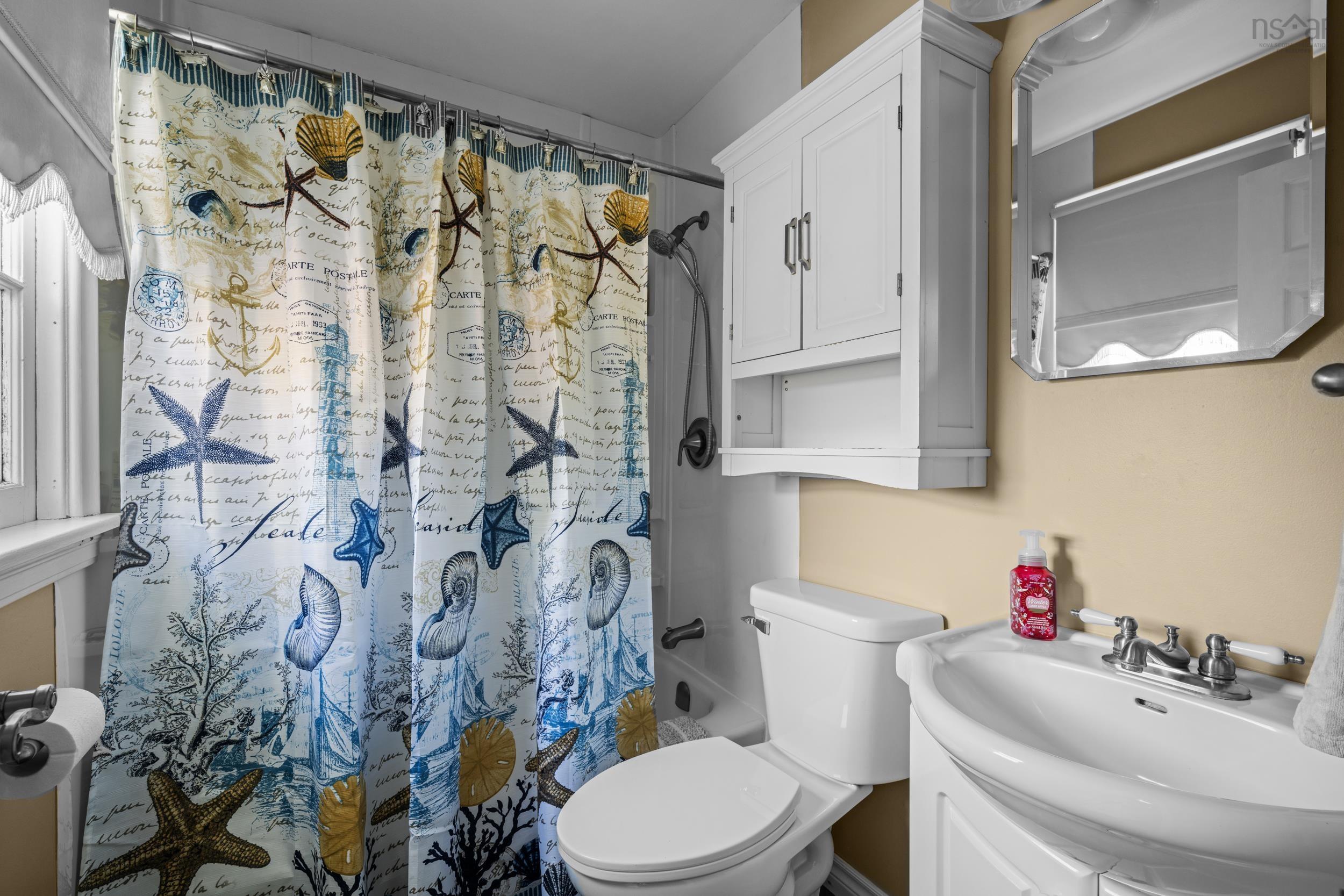 1699 Hammonds Plains Road photo #18