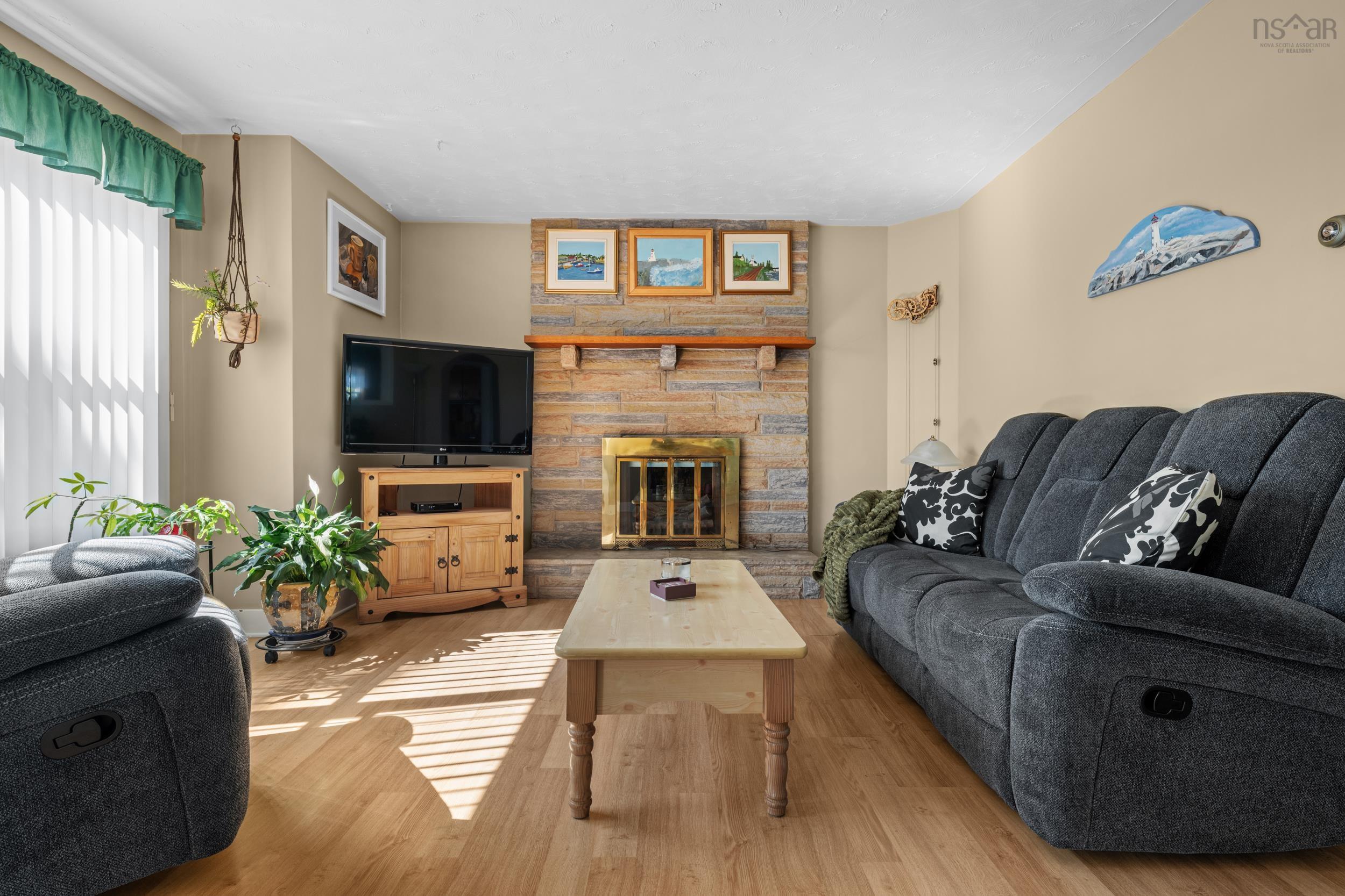 1699 Hammonds Plains Road photo #10