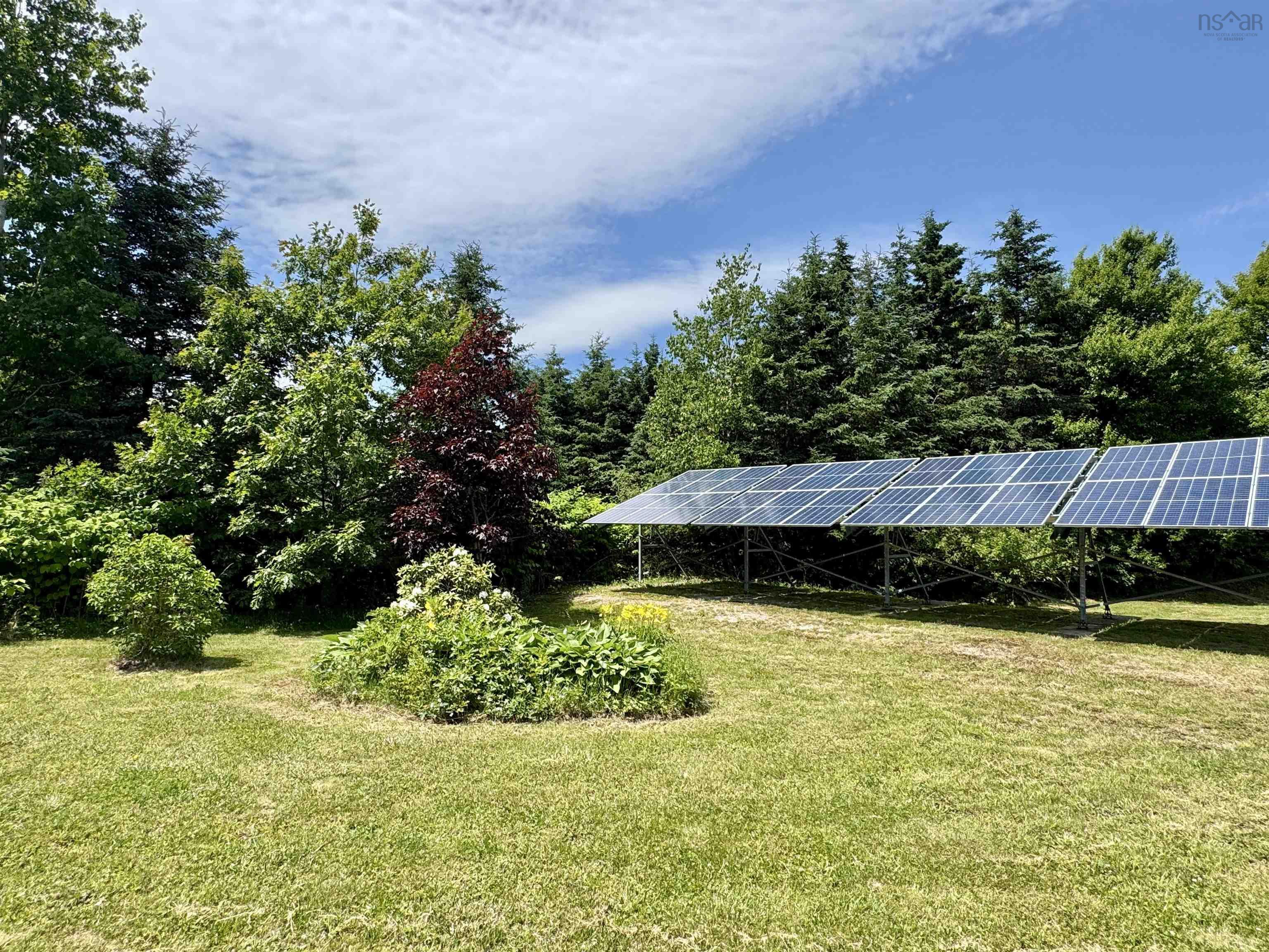 11 Old Cabin Lake Road photo #2