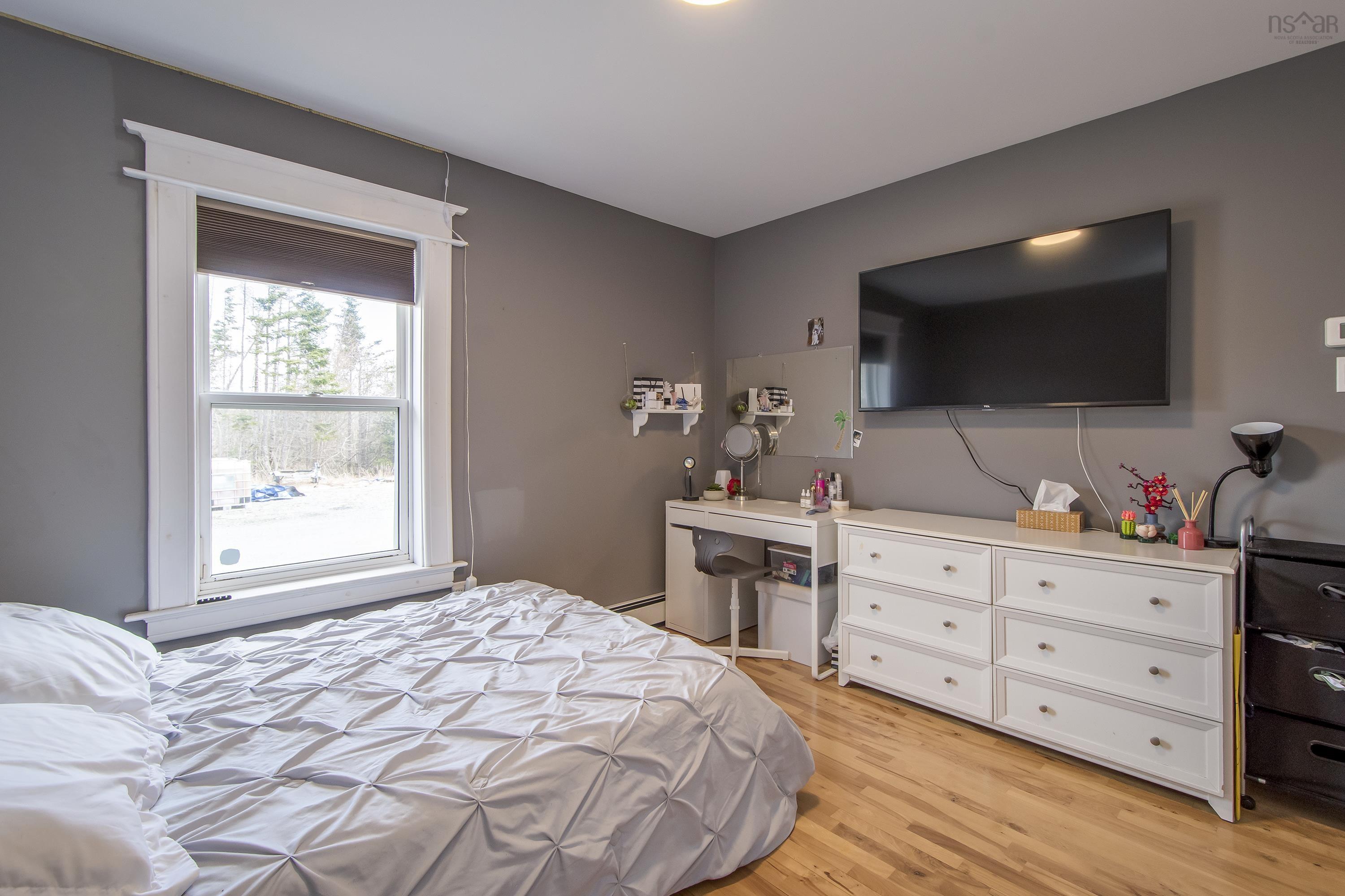 11 Old Cabin Lake Road photo #25